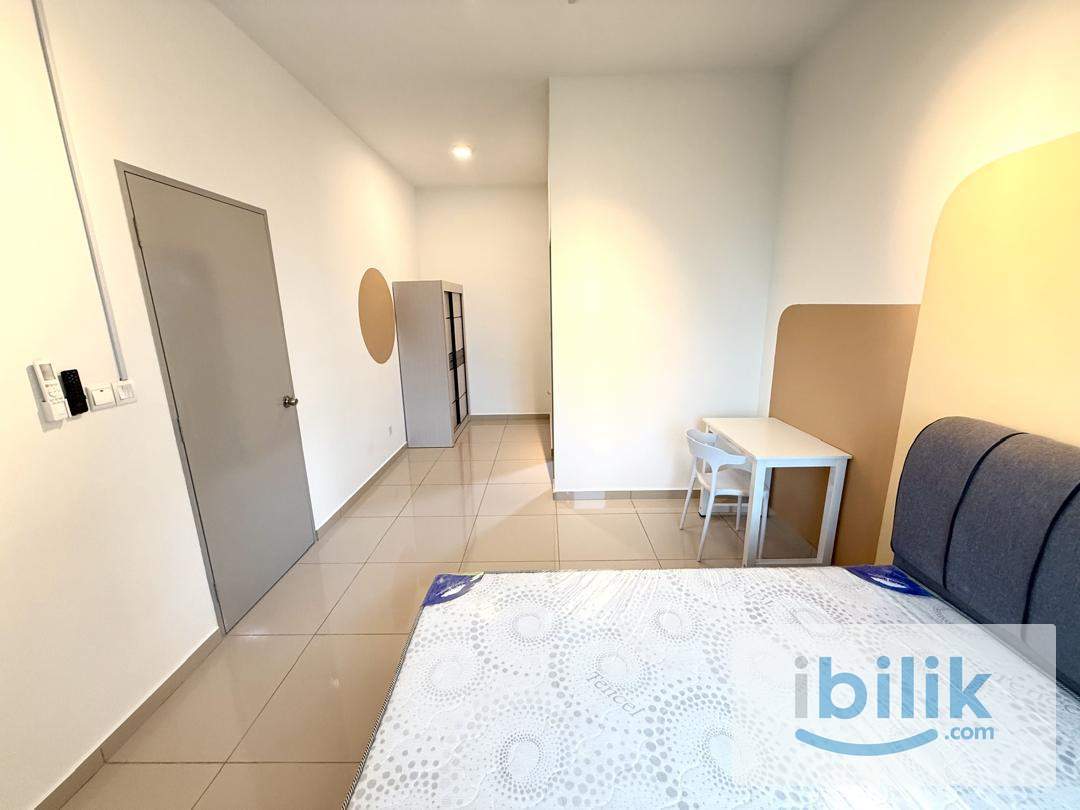 Master Room w/ Private Bathroom! 50m LRT Salak Selatan, Ready Move In! - Image 3