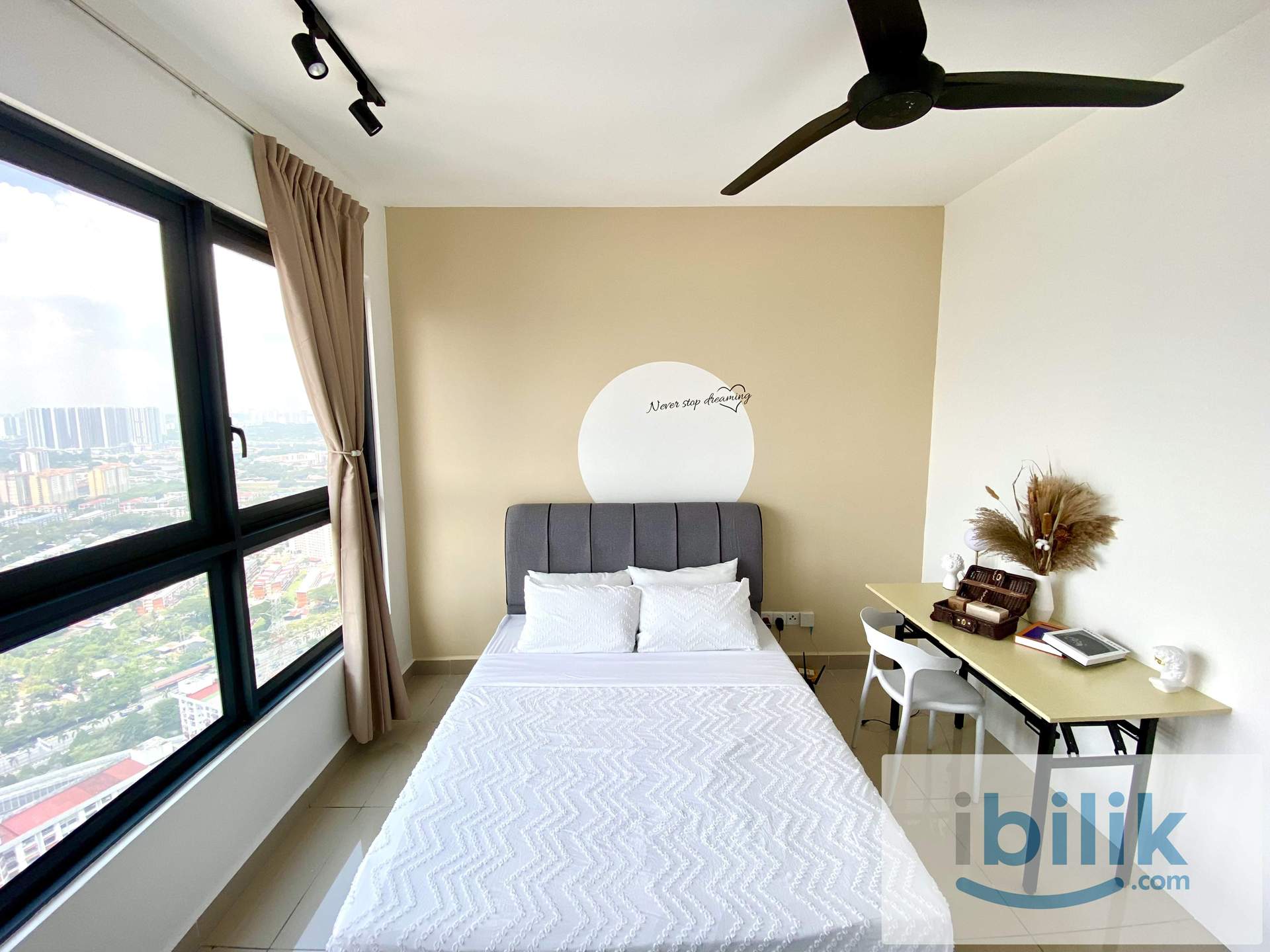 7 Min Walk to MRT & LRT Maluri, Fully Furnished Big Medium Room - Image 3