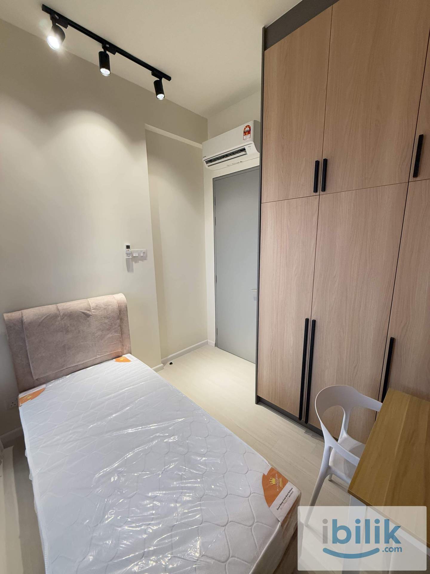 Fully Furnished Single Room, Ready to Move In!  - Image 1