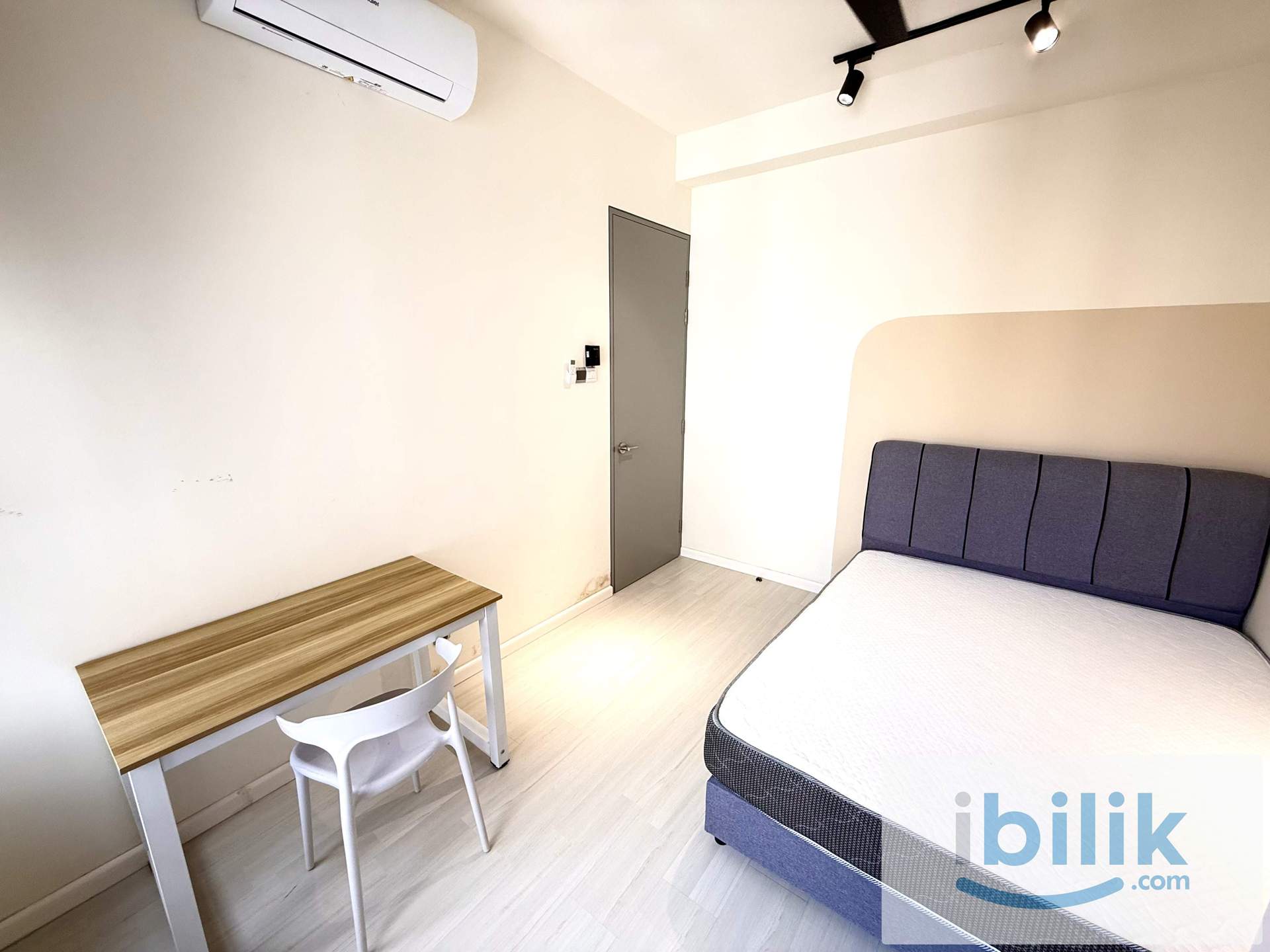 Brand New Fully Furnished Middle Room, Ready to Move In!  - Image 2