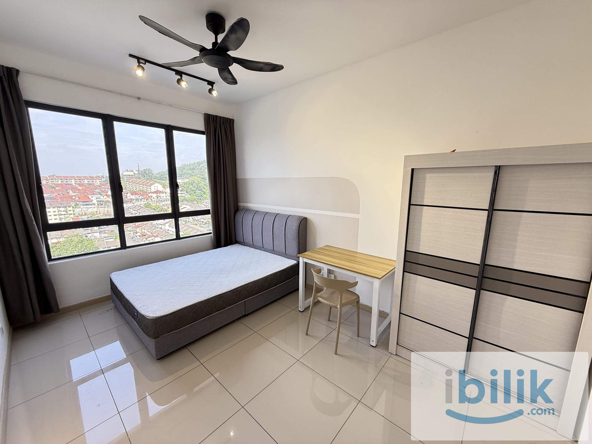 1 Min Walk to MRT, Fully Furnished Big Medium Room, Ready to Move In!  - Image 1