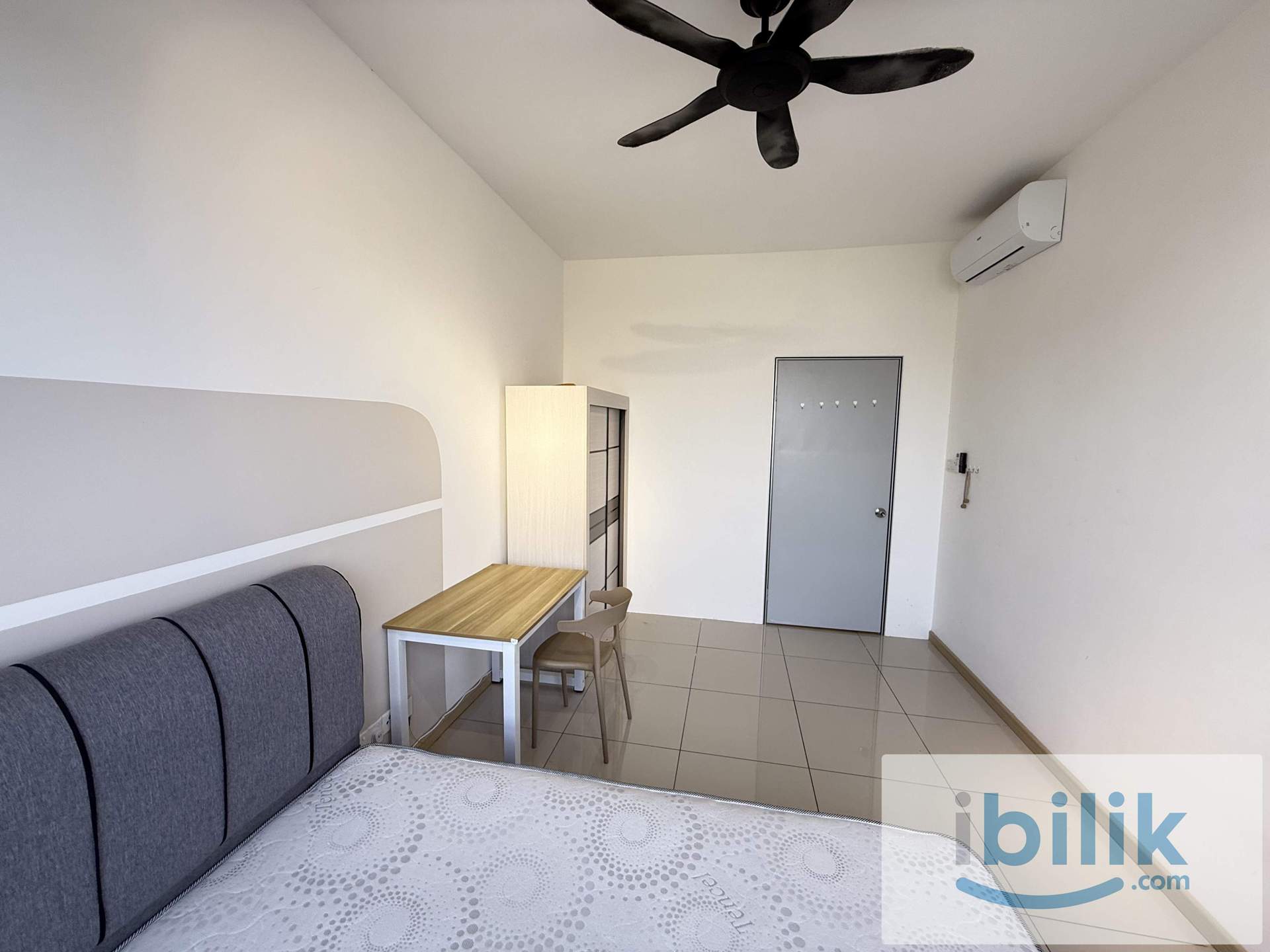 1 Min Walk to MRT, Fully Furnished Big Medium Room, Ready to Move In!  - Image 4