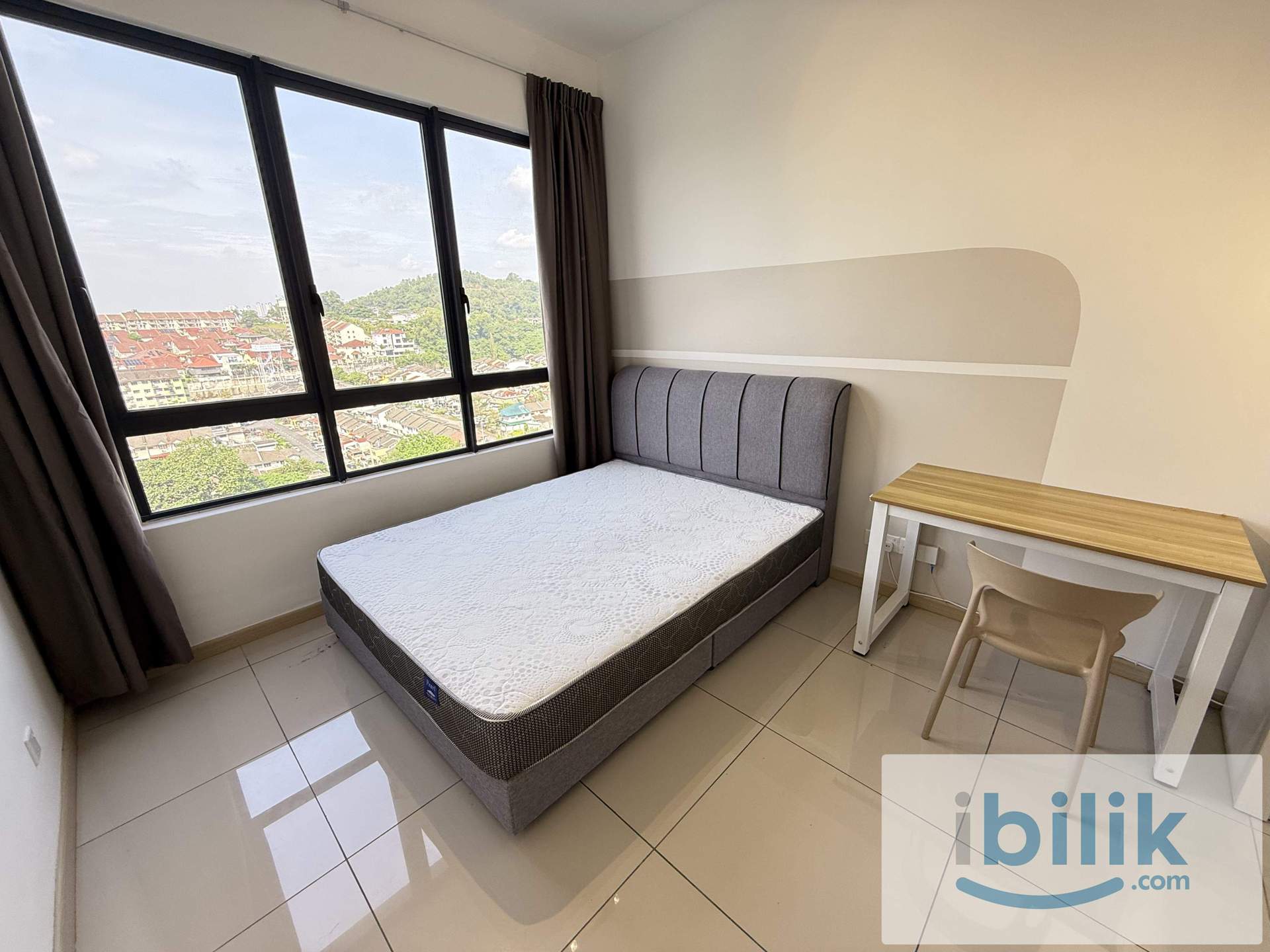 1 Min Walk to MRT, Fully Furnished Big Medium Room, Ready to Move In!  - Image 3