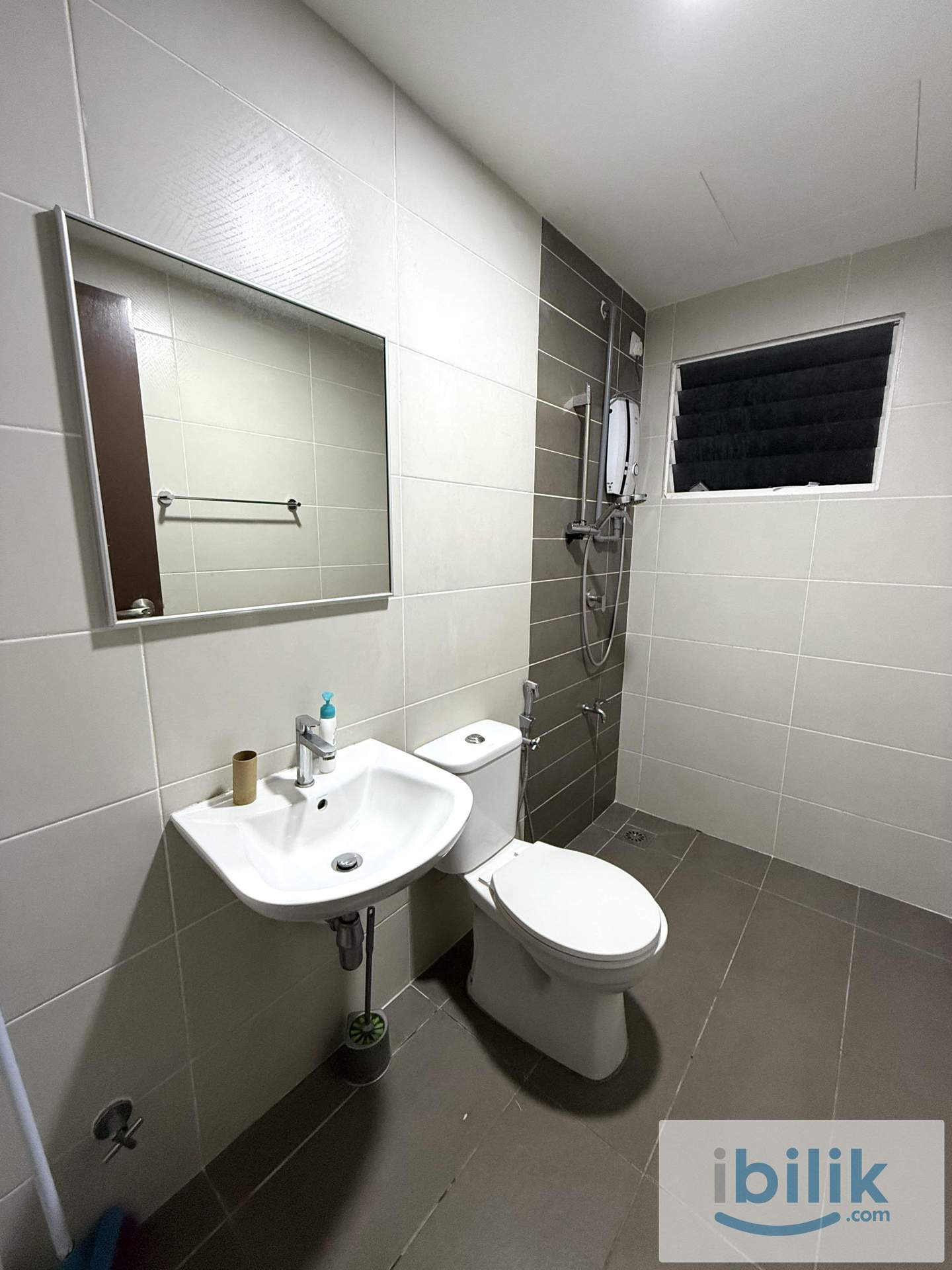3 Min Walk to Pavilion Bukit Jalil, Fully Furnished Medium Room, Paraiso Bukit Jalil - Image 6
