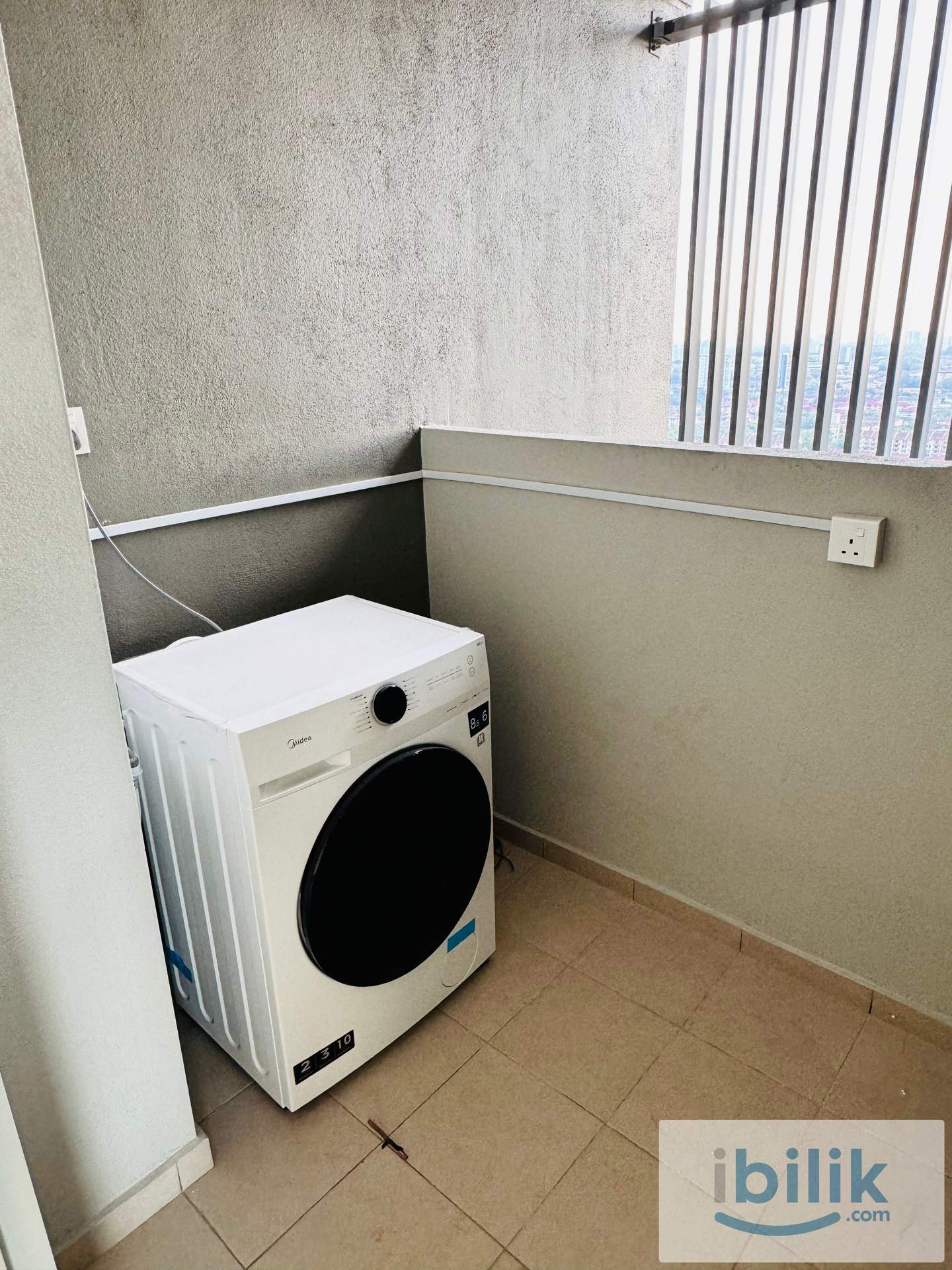 Fully Furnished Medium Room, Ready to Move In! 2 Min Walk to MRT, THE NETIZEN - Image 4