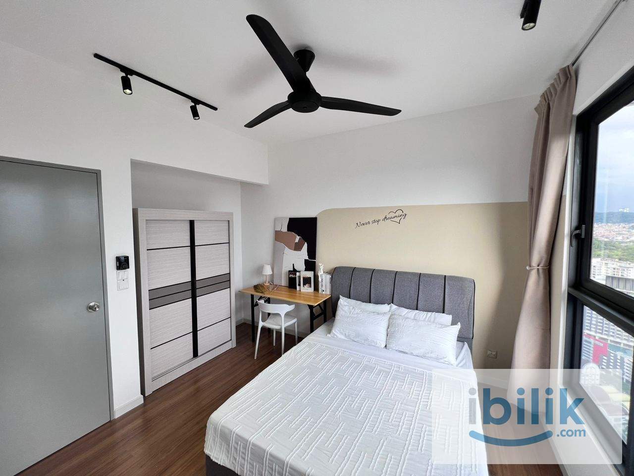 Fully Furnished Medium Room, [2 min walk to MRT Sri Raya] Mixed & Chinese Unit - Image 4