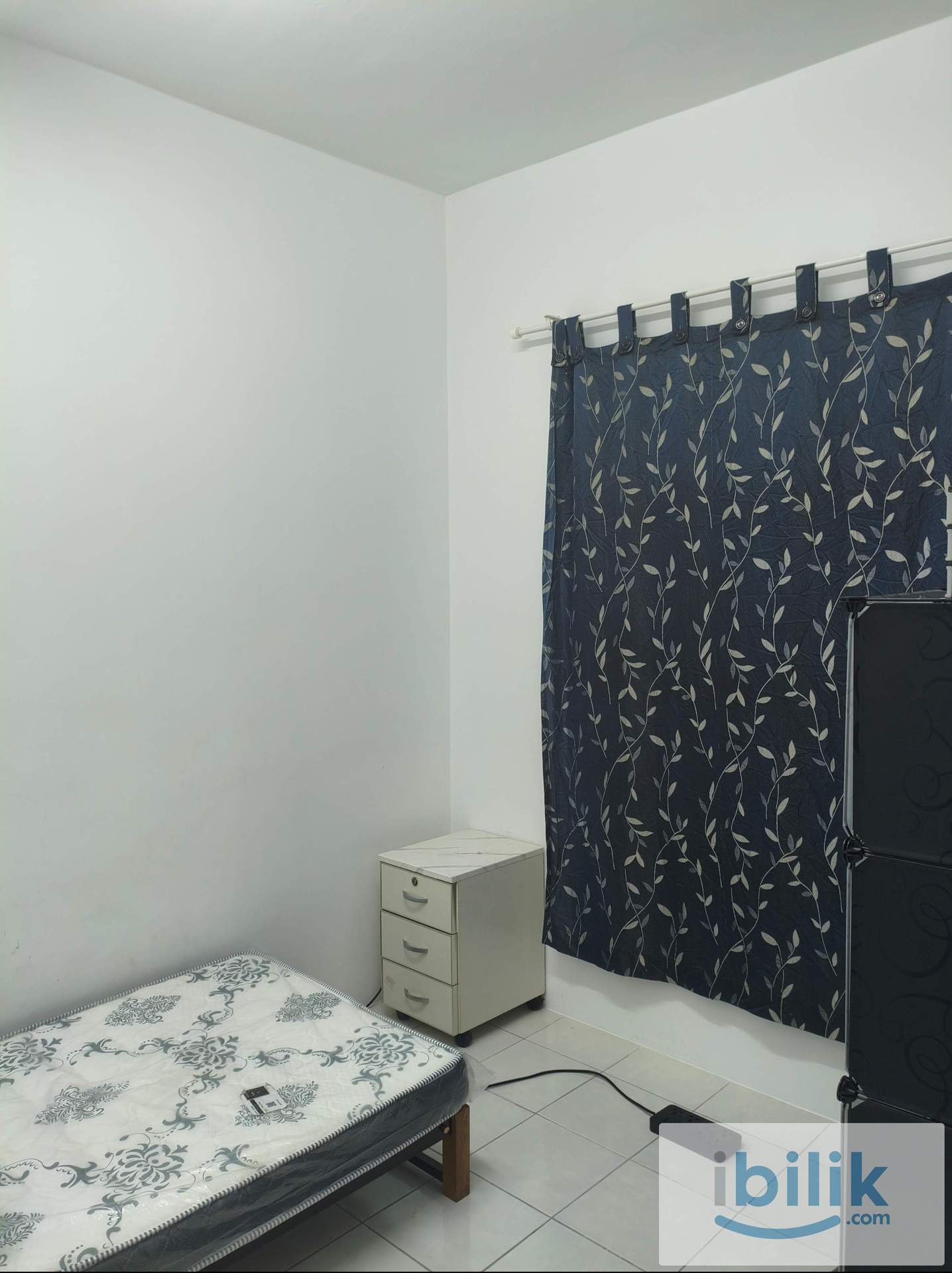 Male room walking distance to lrt station fully furnished near bukit jalil - Image 2