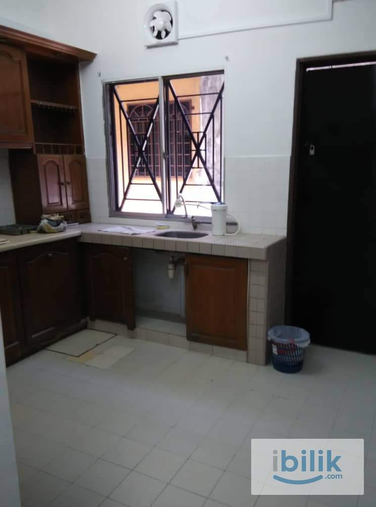 SL7 Sg Long Kajang RM360 Meter Aircond Middle Room, Free parking and wifi  - Image 3