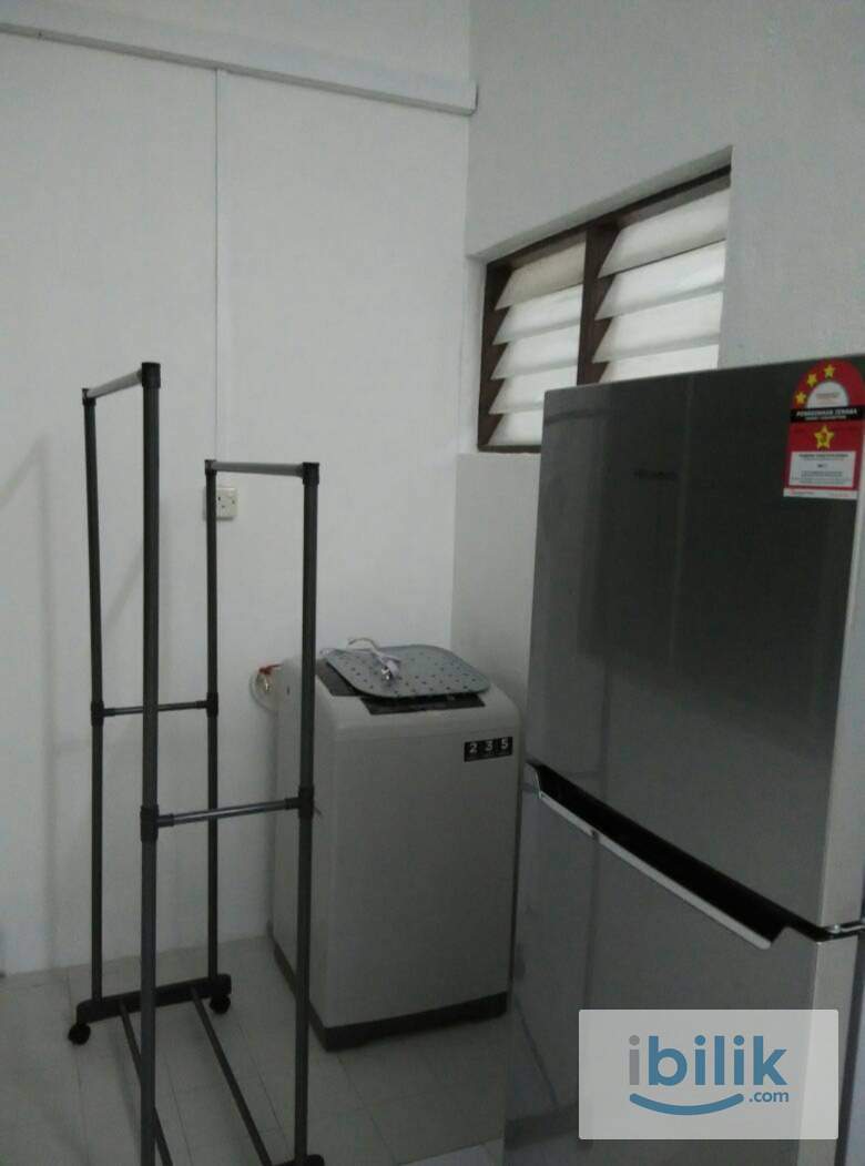 SL7 Sg Long Kajang RM360 Meter Aircond Middle Room, Free parking and wifi  - Image 4
