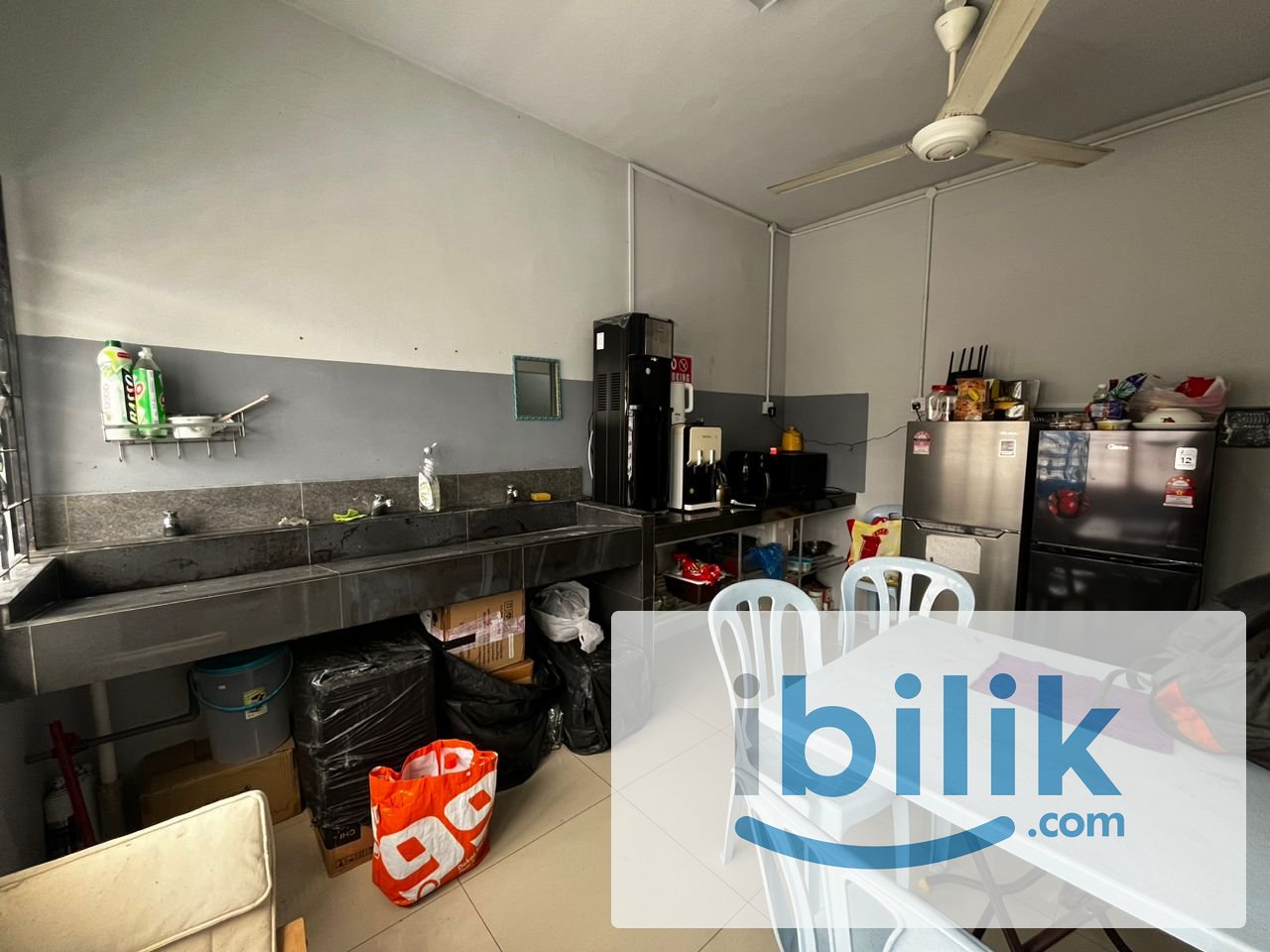 MALE UNIT📍3 mins drive to MRT taman Connaught 🚆 - Image 4