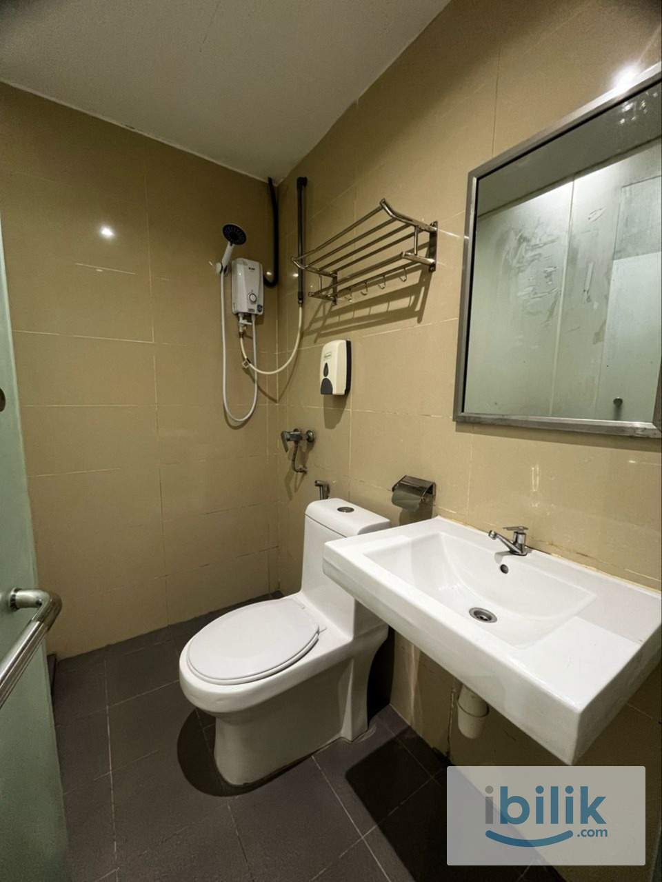 Ocean Co-Living 📍 single bedroom at Petaling street 🔥 | 3 mins walk to Pasar seni 🚄 - Image 3