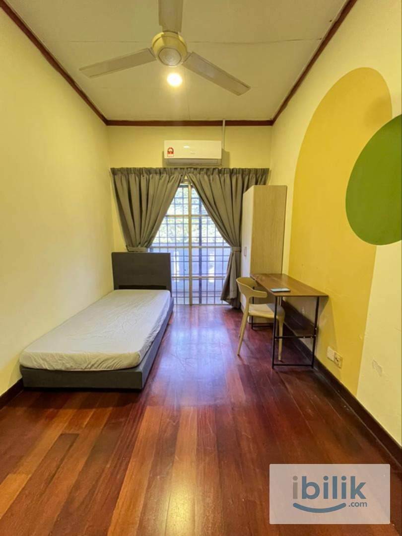 5 MINS DRIVE TO SETIA CITY MALL 💯 | SINGLE BEDROOM  - Image 2