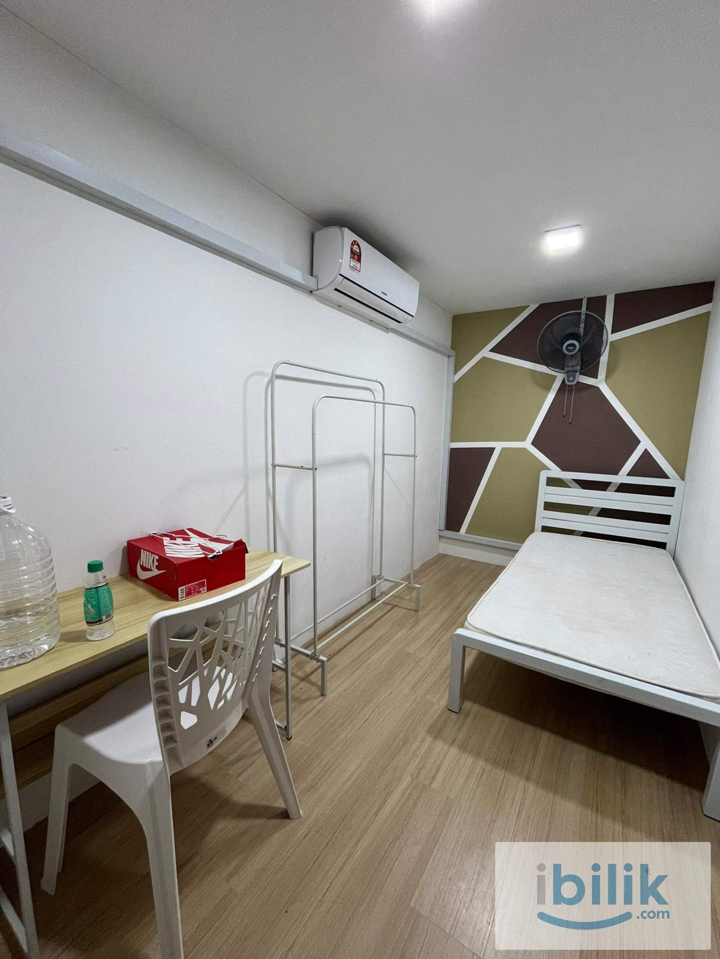 3 mins walk to LRT IOI PUCHONG JAYA 🚆| FEMALE UNIT 🎊 - Image 1