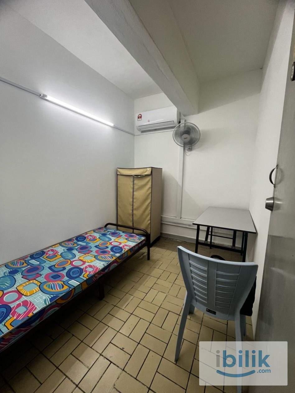 Single bedroom at cheras | Female unit | 3 mins to MRT TAMAN MUTIARA 🚆 - Image 1