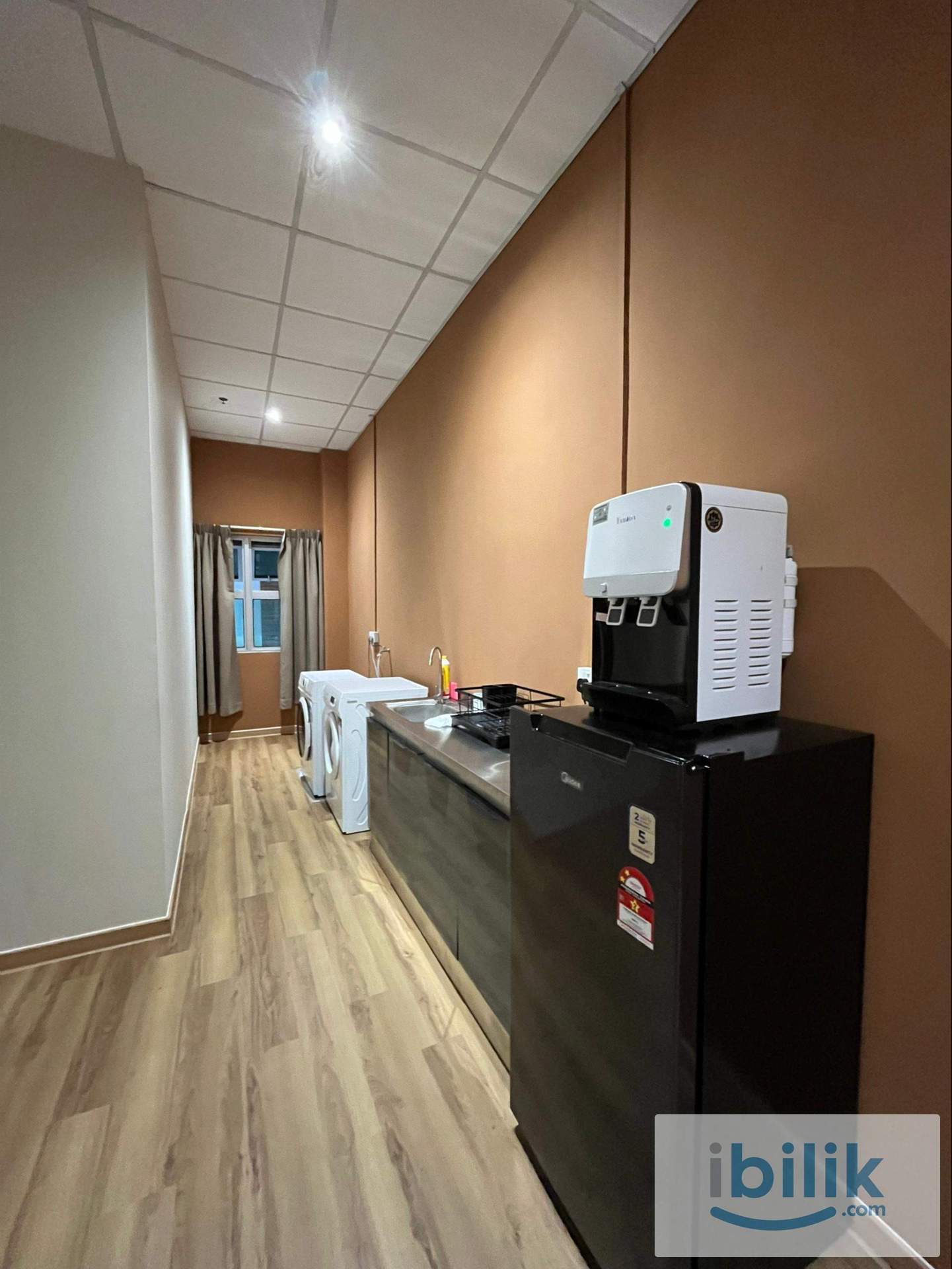 3 mins walk bus stop 🚏 | female unit 📍| single bedroom at (OKR) - Image 4
