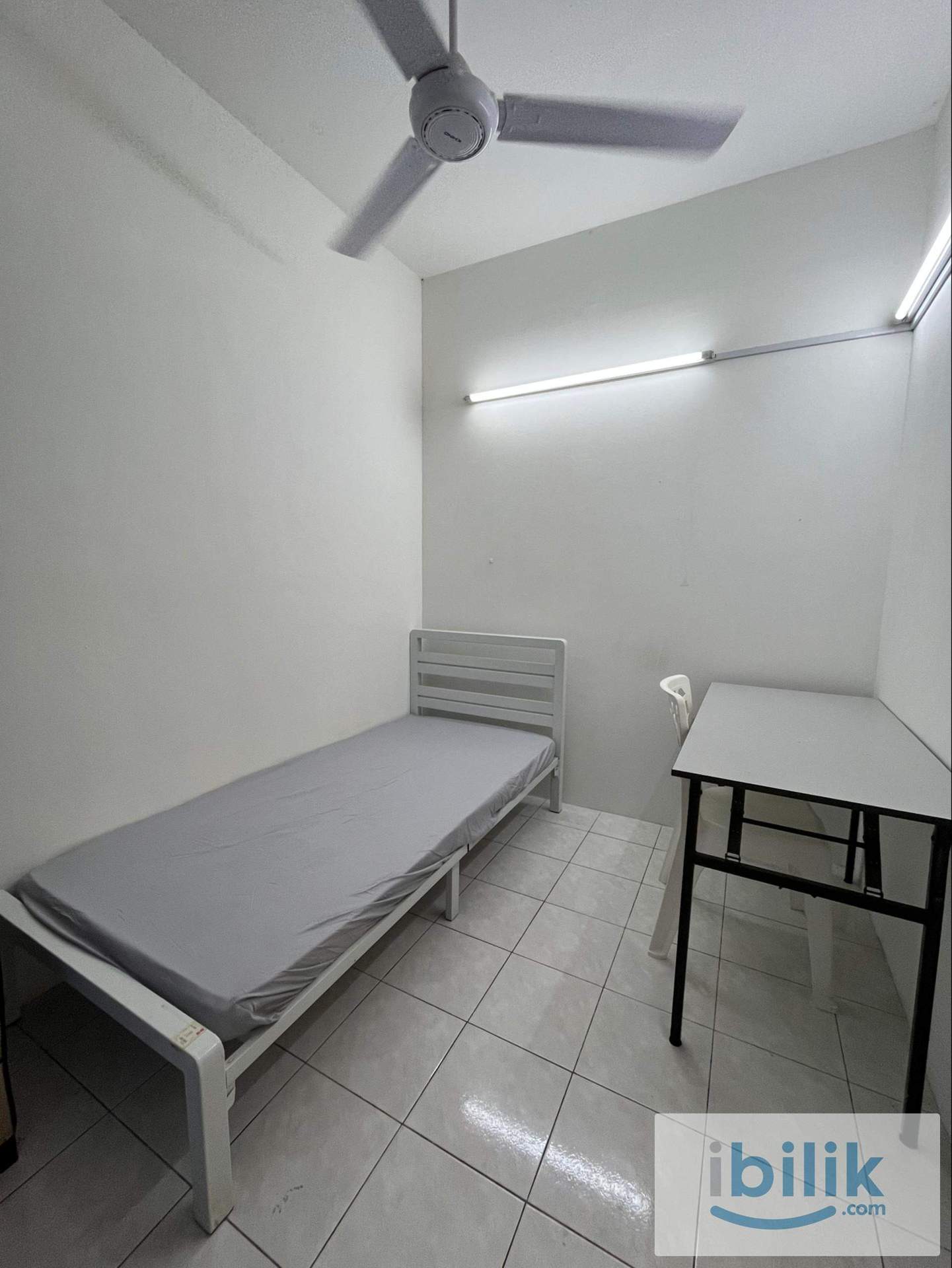 Female unit single bedroom at setia alam ✨ | Chinese new year promotion 🔥 - Image 2