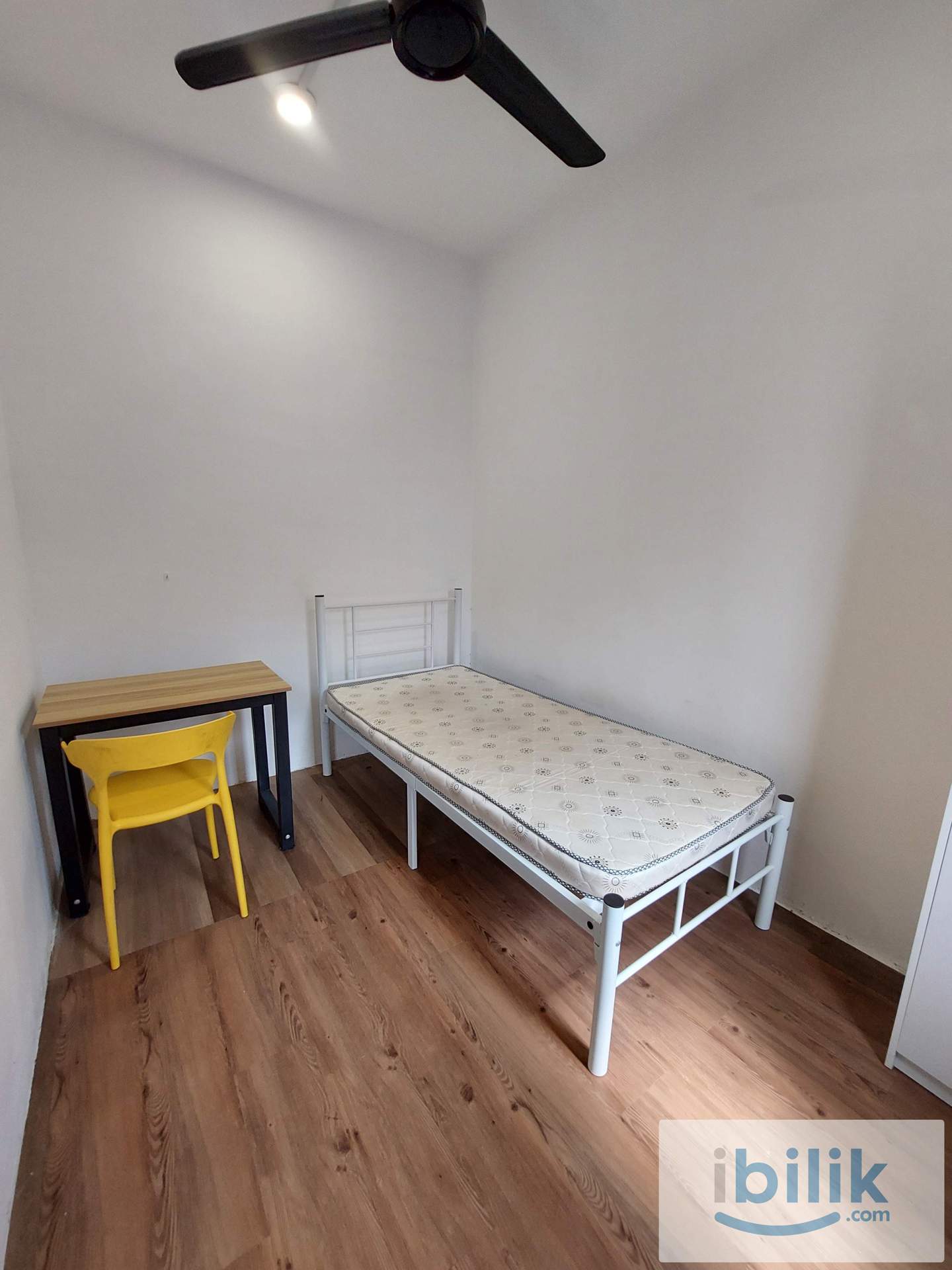 Female unit 🧕| Single bedroom at SS2 ✨️ - Image 1