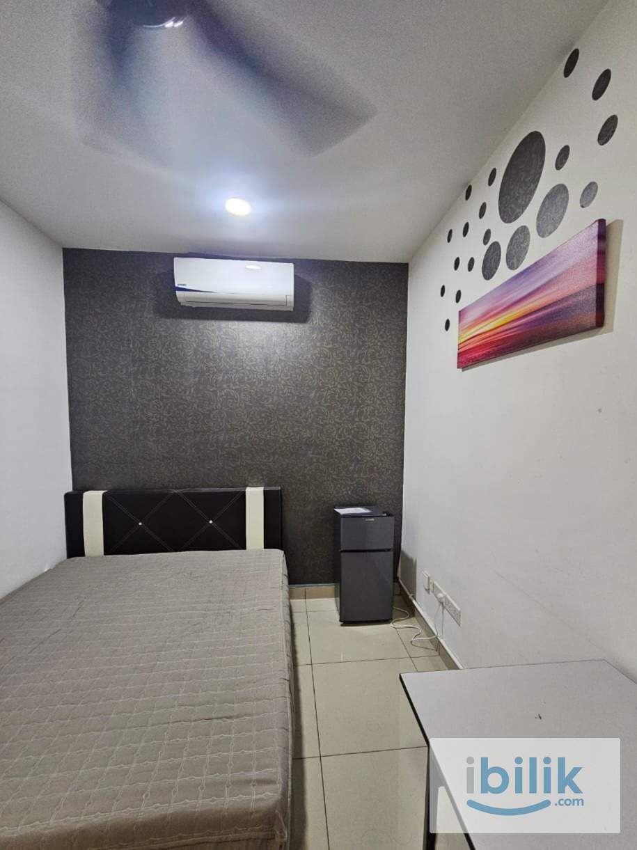 Middle Room at Suasana Lumayan, Bandar Sri Permaisuri - Image 5