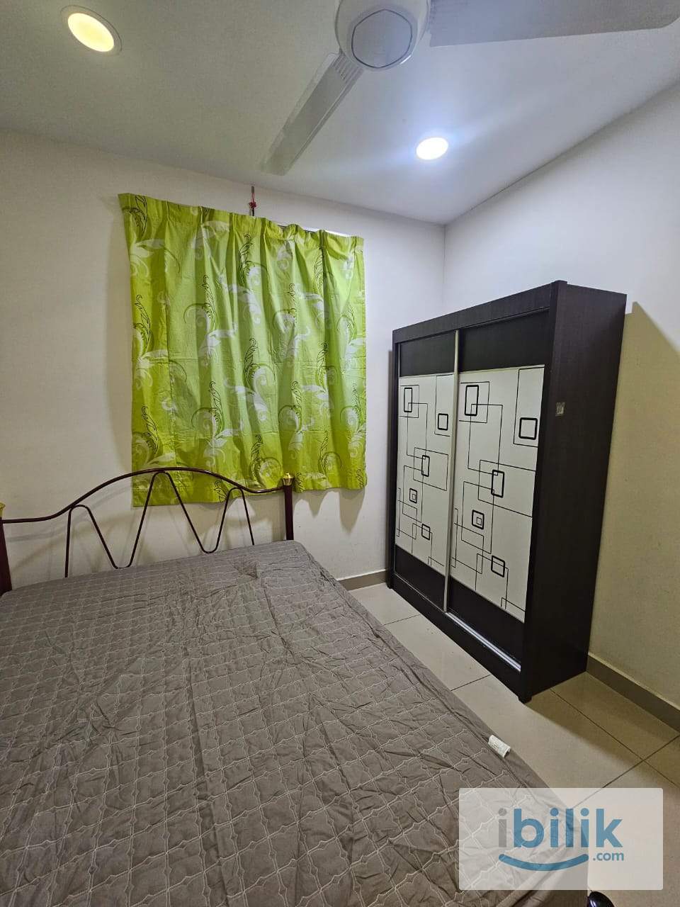 Middle Room at Suasana Lumayan, Bandar Sri Permaisuri - Image 2