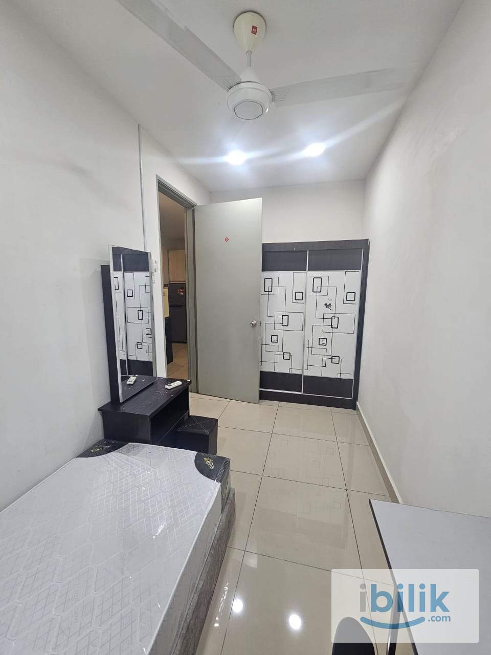 Single Room at Suasana Lumayan, Bandar Sri Permaisuri - Image 2