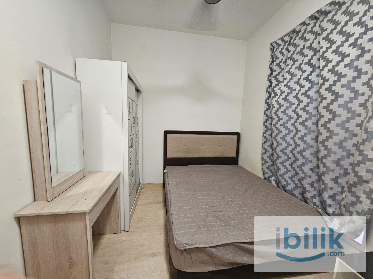 Cheapest Single Room At The Holmes Bandar Tun Razak - Image 2