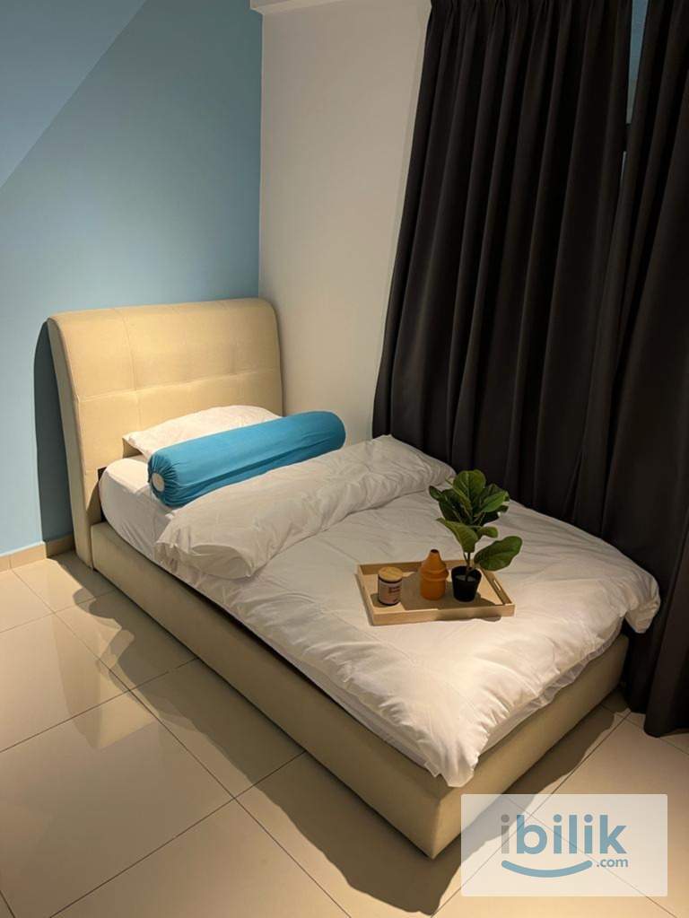 🔥 🔥5 mins walk to LRT Station! Beautiful rooms to rent!😍 - Image 1
