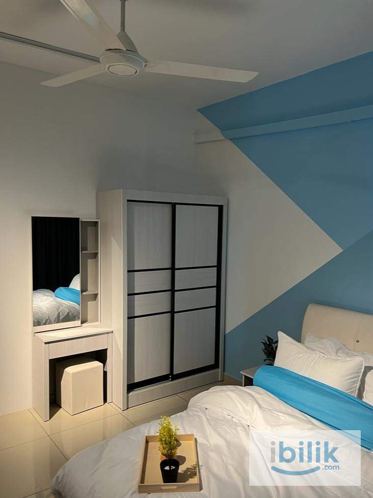 🔥 🔥5 mins walk to LRT Station! Beautiful rooms to rent!😍 - Image 1