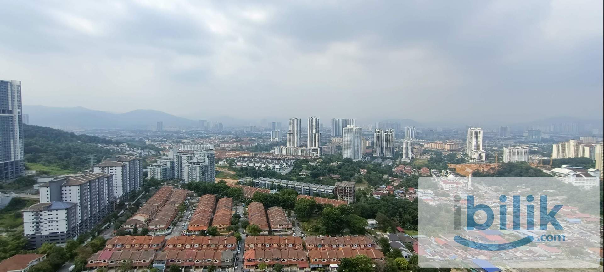 Fully-Furnished Female Only Mont Kiara Room for Rent - Image 3