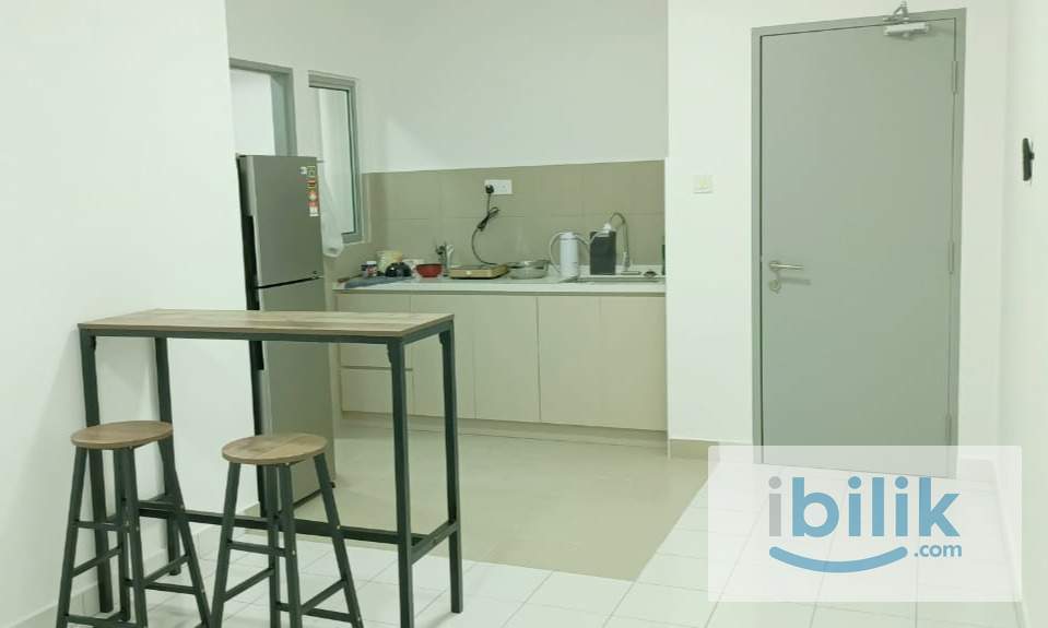 Fully-Furnished Female Only Mont Kiara Room for Rent - Image 4