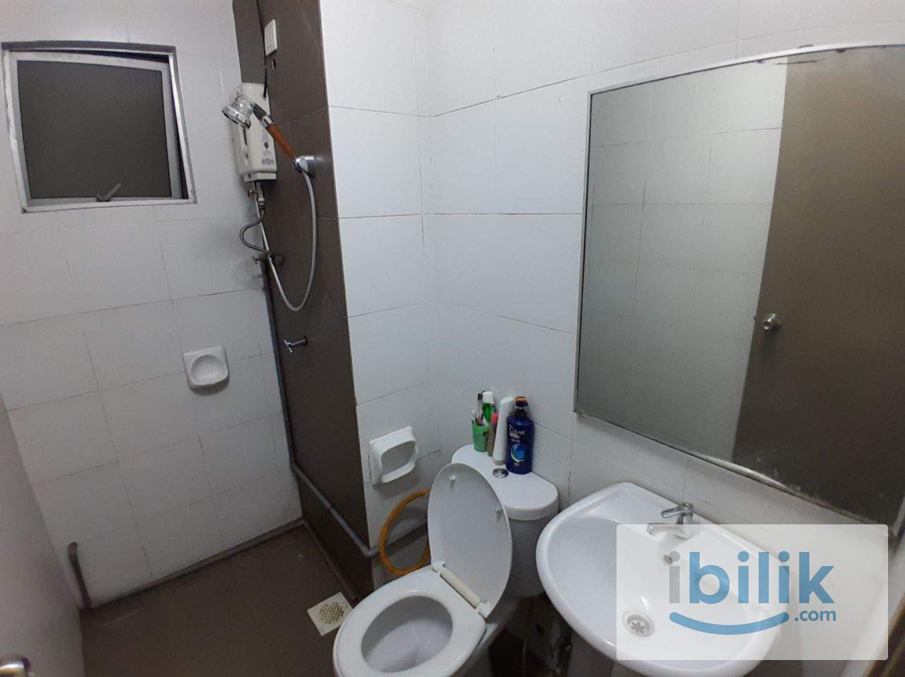 [Casa Residenza] Next SEGI Near MRT Mixed Gender Unit Medium Room Rent - Image 5