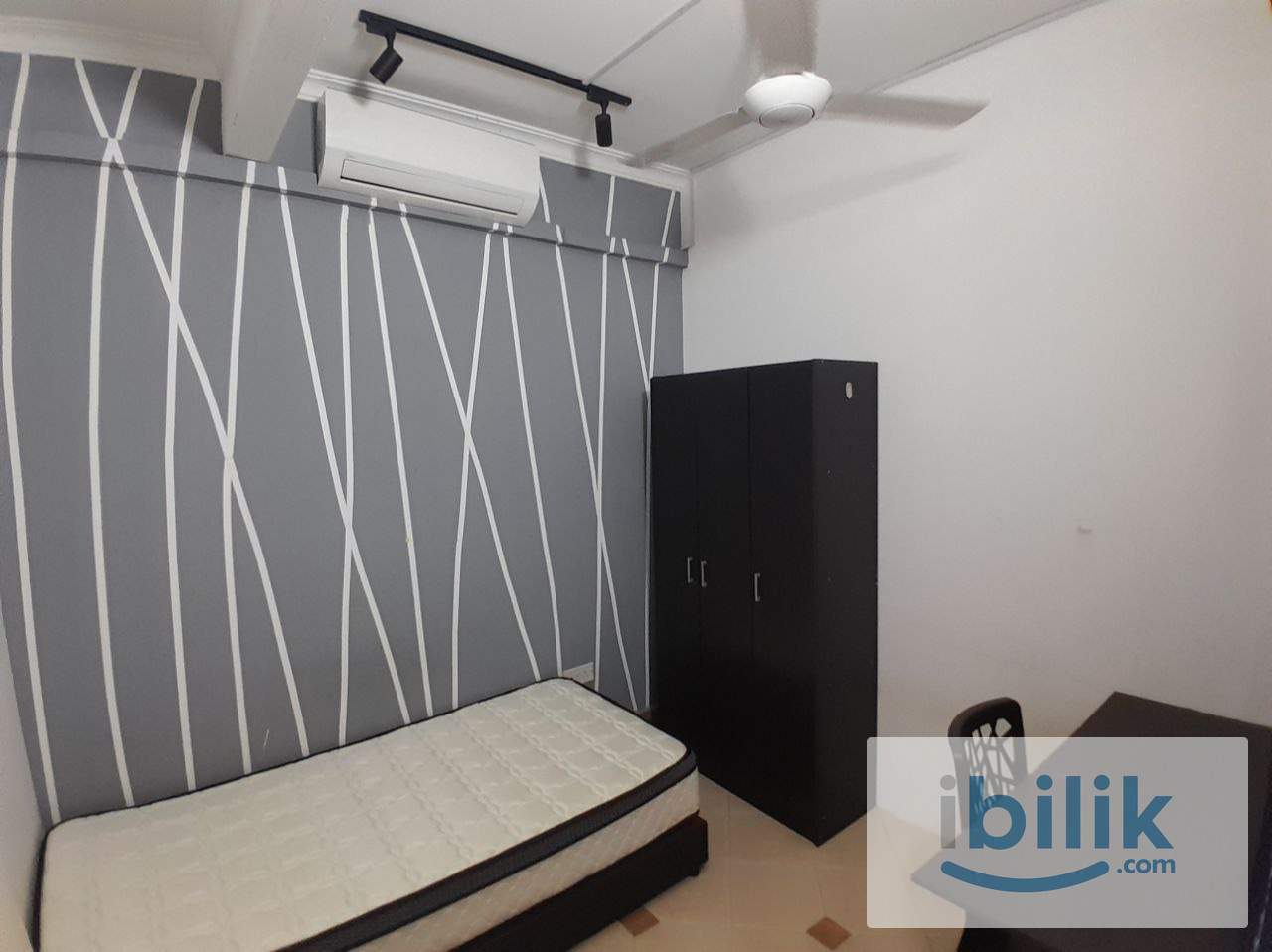 [Subang Bestari House]🏠Single Room with Aircond Near Help University Subang ✨Fully Furnished🥰Mix Gender Unit🚗 - Image 1