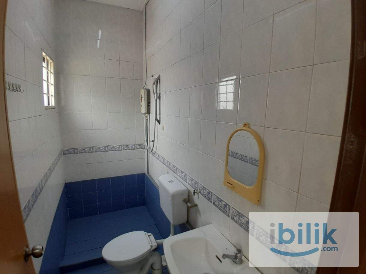 [Puchong Prima] Master Room with Private Toilet Rent Near LRT direct IOI Mall - Image 2