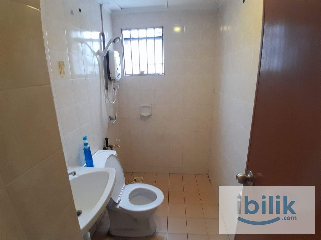 [D'Aman Crimson] Near LRT, Kelana Jaya Medium Room Rent - Image 2