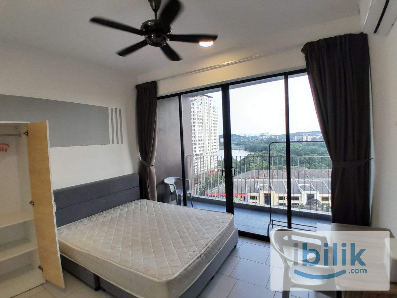 [Astetica] Mixed Gender Unit Middle Room with Balcony Near The Mines, UPM, Sungai Besi - Image 8