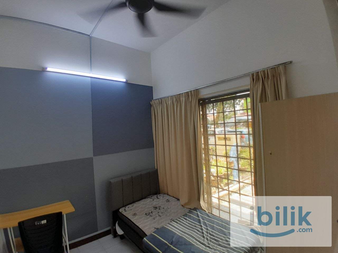 [Puchong Prima Landed] Single Room with Aircond Near LRT, same line to Bukit Jalil, IOI Mall Puchong - Image 1