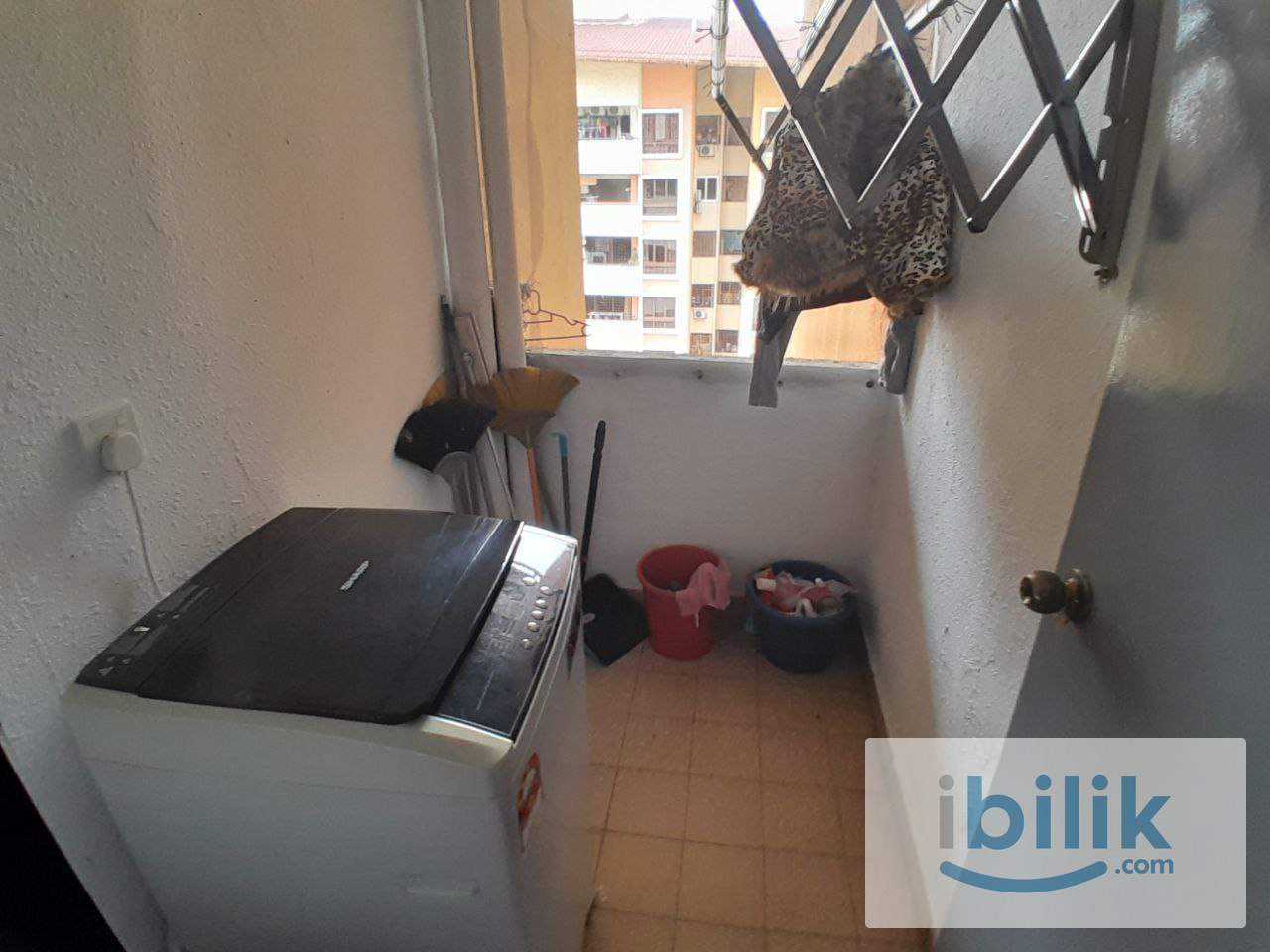 [Palm Spring] Female Unit Medium Room Rent Near Sunway Medical Centre, IOI Damansara, MRT - Image 3