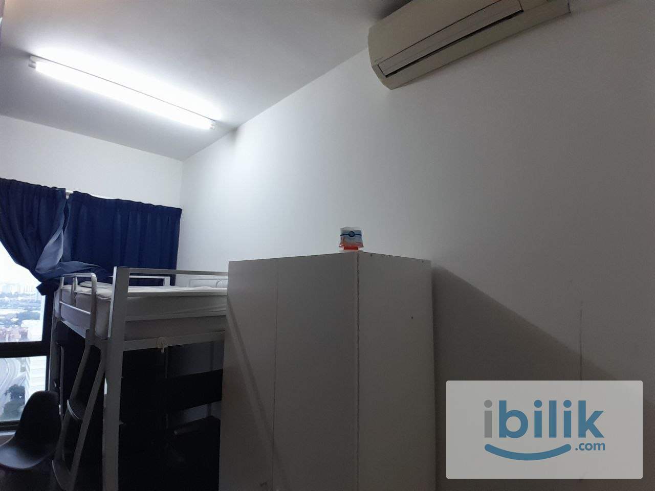 [D'sara Sentral] Female Unit Single Room with Aircond Rent Near MRT, Sungai Buloh, Kota Damansara - Image 1