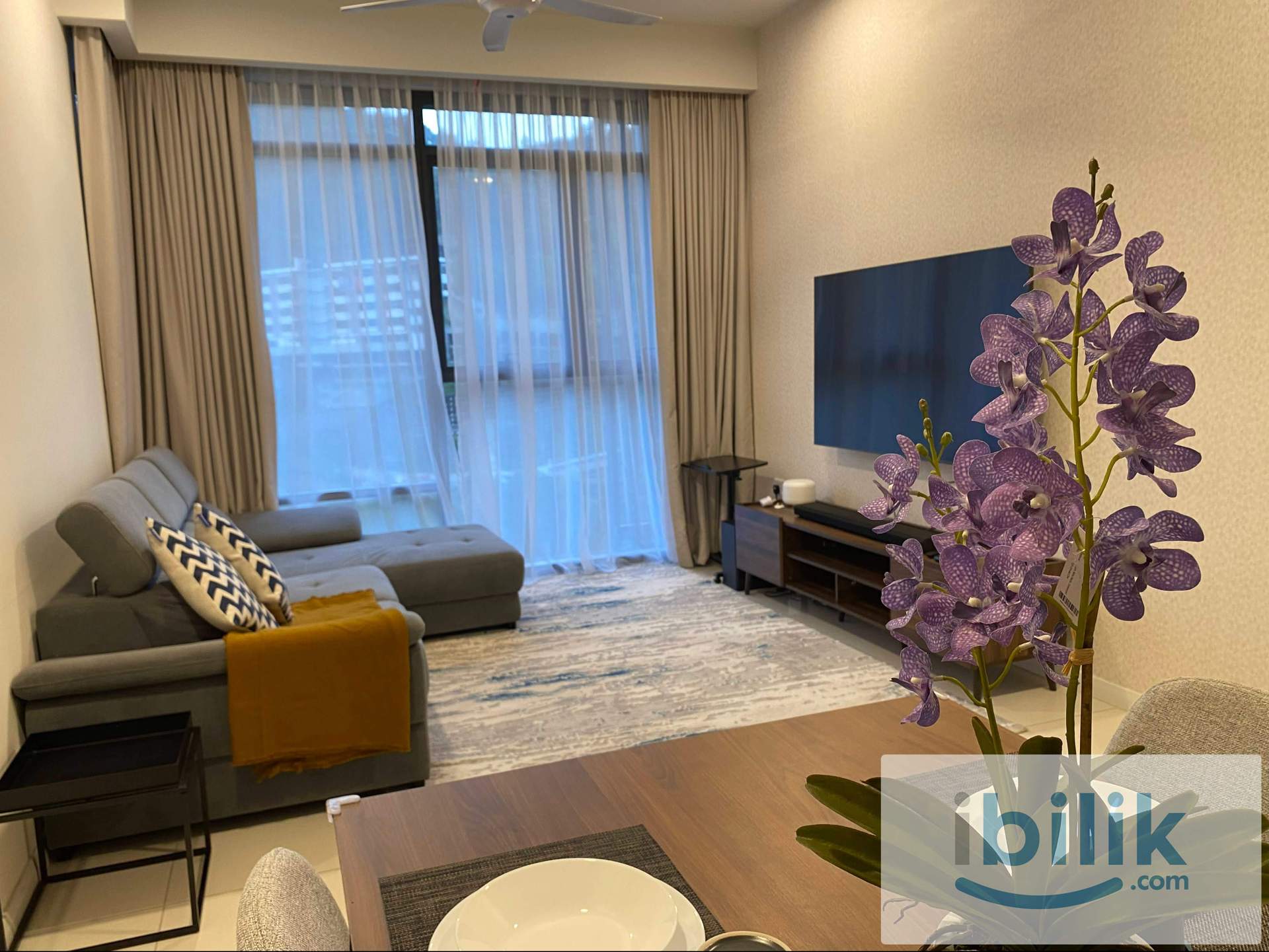 Room For Rent|The Ridge@KL East Mall Internet/Netflix/WaterHeater - Image 1