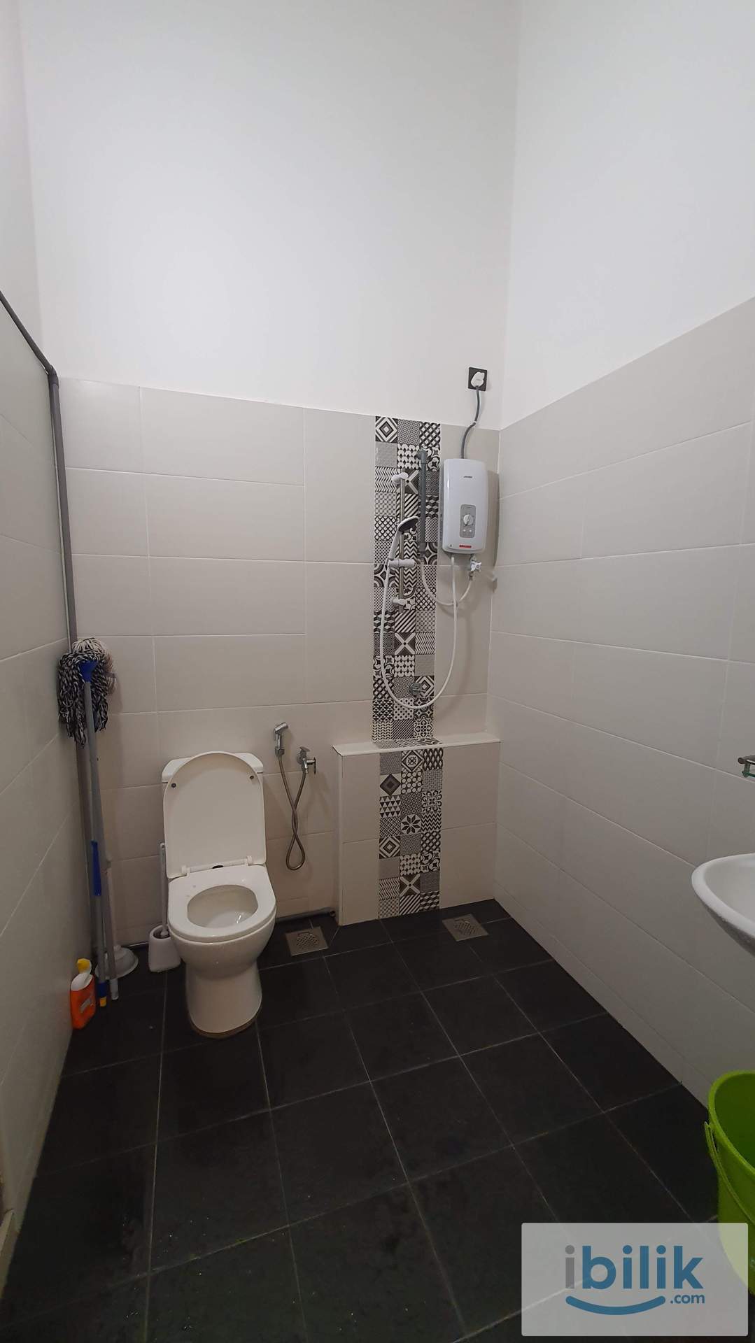 Room For Rent Ipoh Town - Image 2