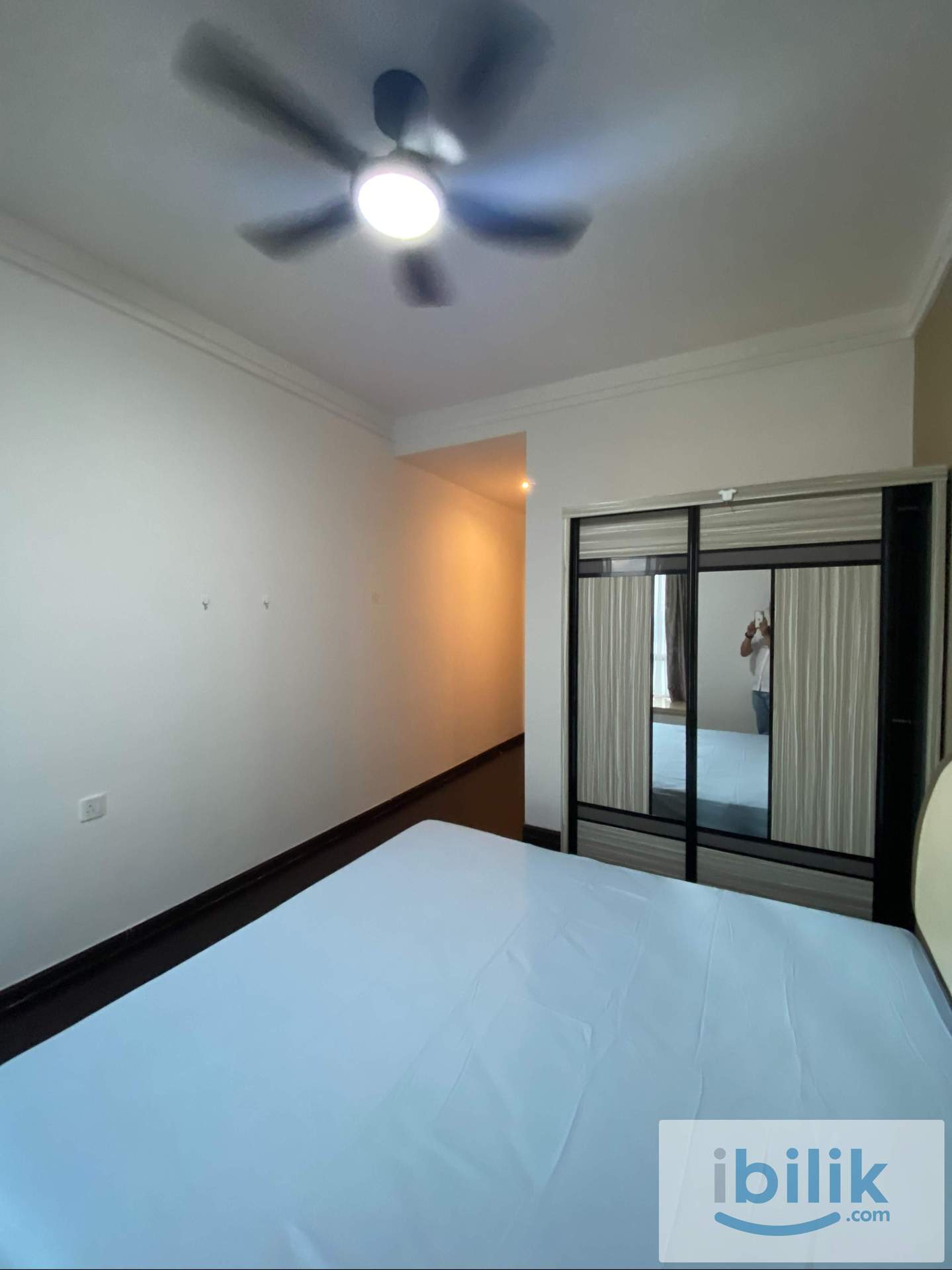 Master Bedroom (Sea View) at R&F mall - few mins walk to CIQ - Image 6