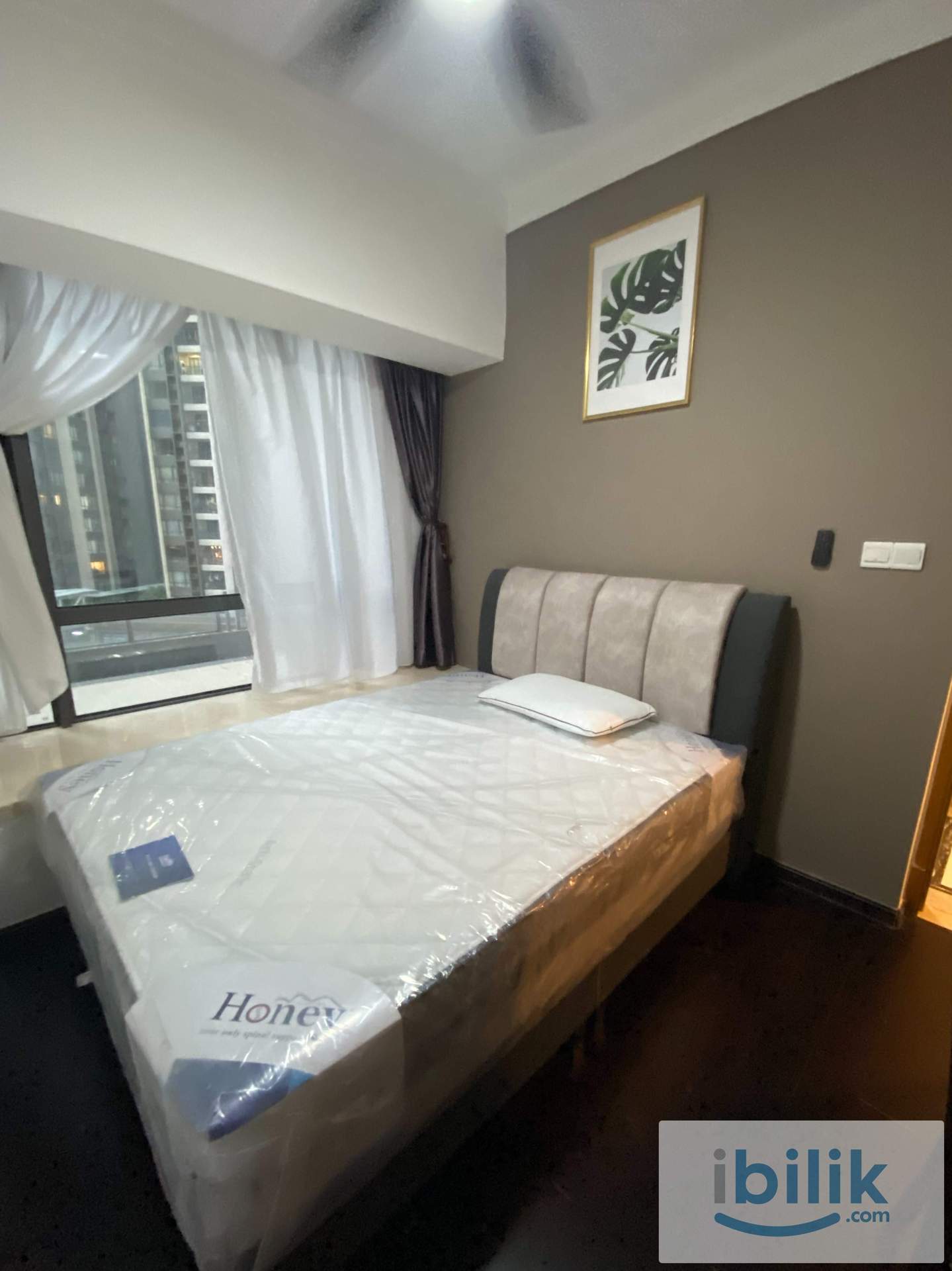 Middle Room for Rent – R&F Princess Cove (Above R&F Mall) - Image 1