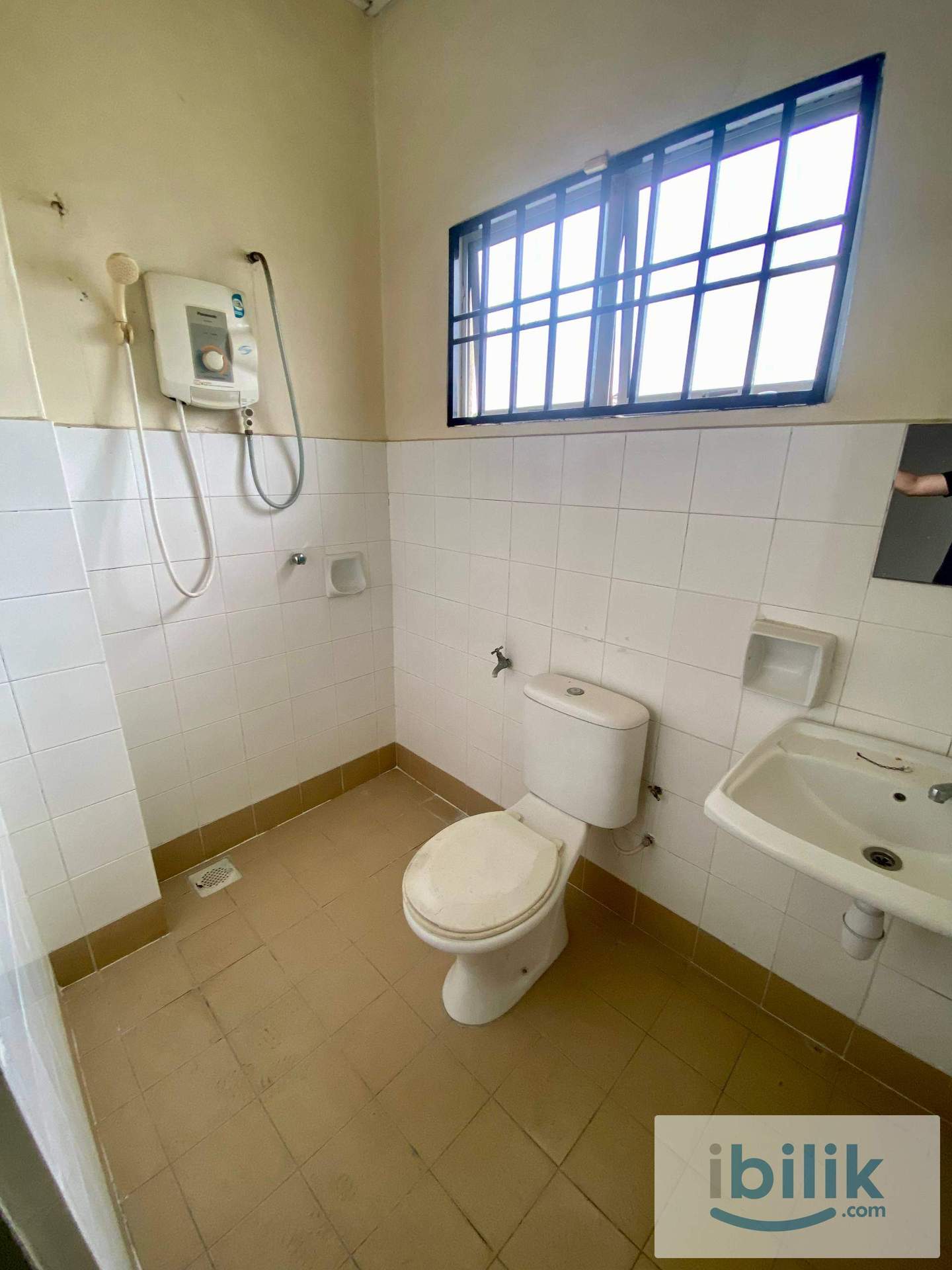 [FREE WIFI] BILIK SEWA PUNCAK JALIL SERI KEMBANGAN BUKIT JALIL PAVILION  - Image 5
