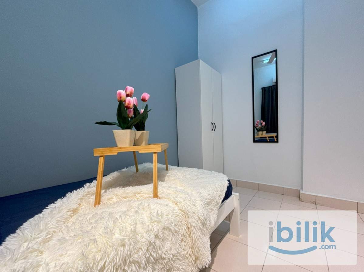 🔥PREMIUM FEMALE SINGLE ROOM!🏡WELL RENOVATED🔥SERI KEMBANGAN Desa Saujana - Image 3