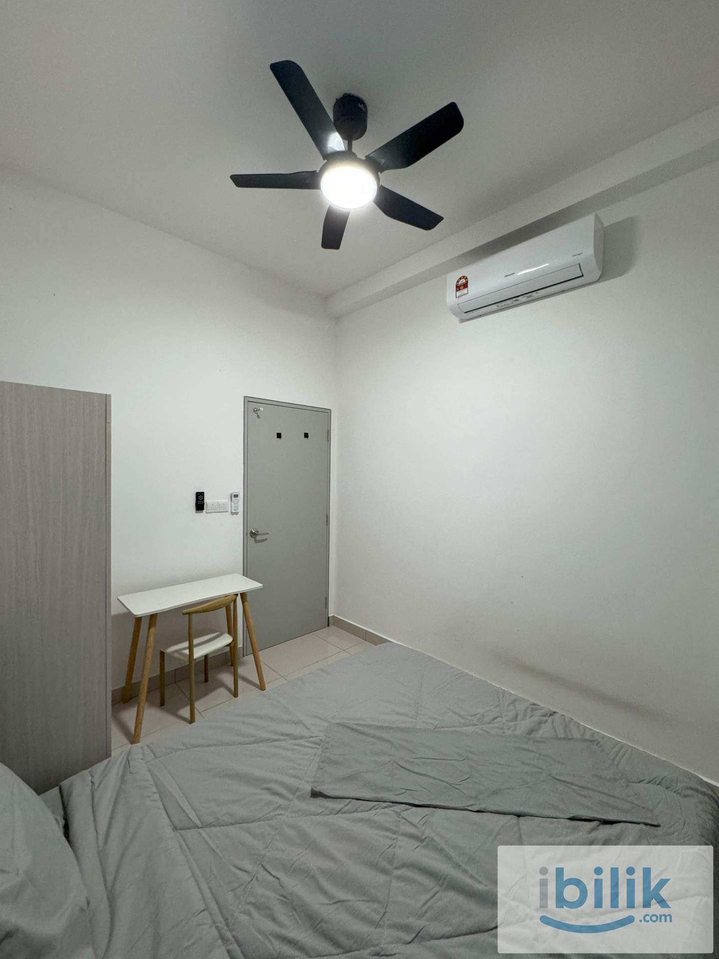 Middle room at Verando Residence (Free rental promotion) - Image 1