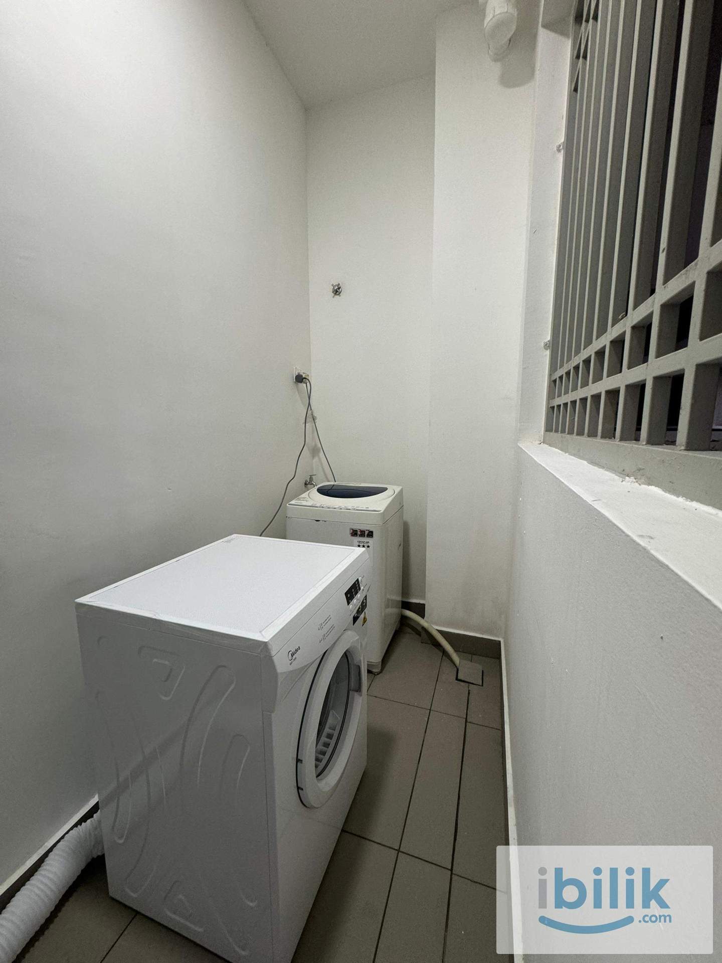 Middle room at Verando Residence (Free rental promotion) - Image 4