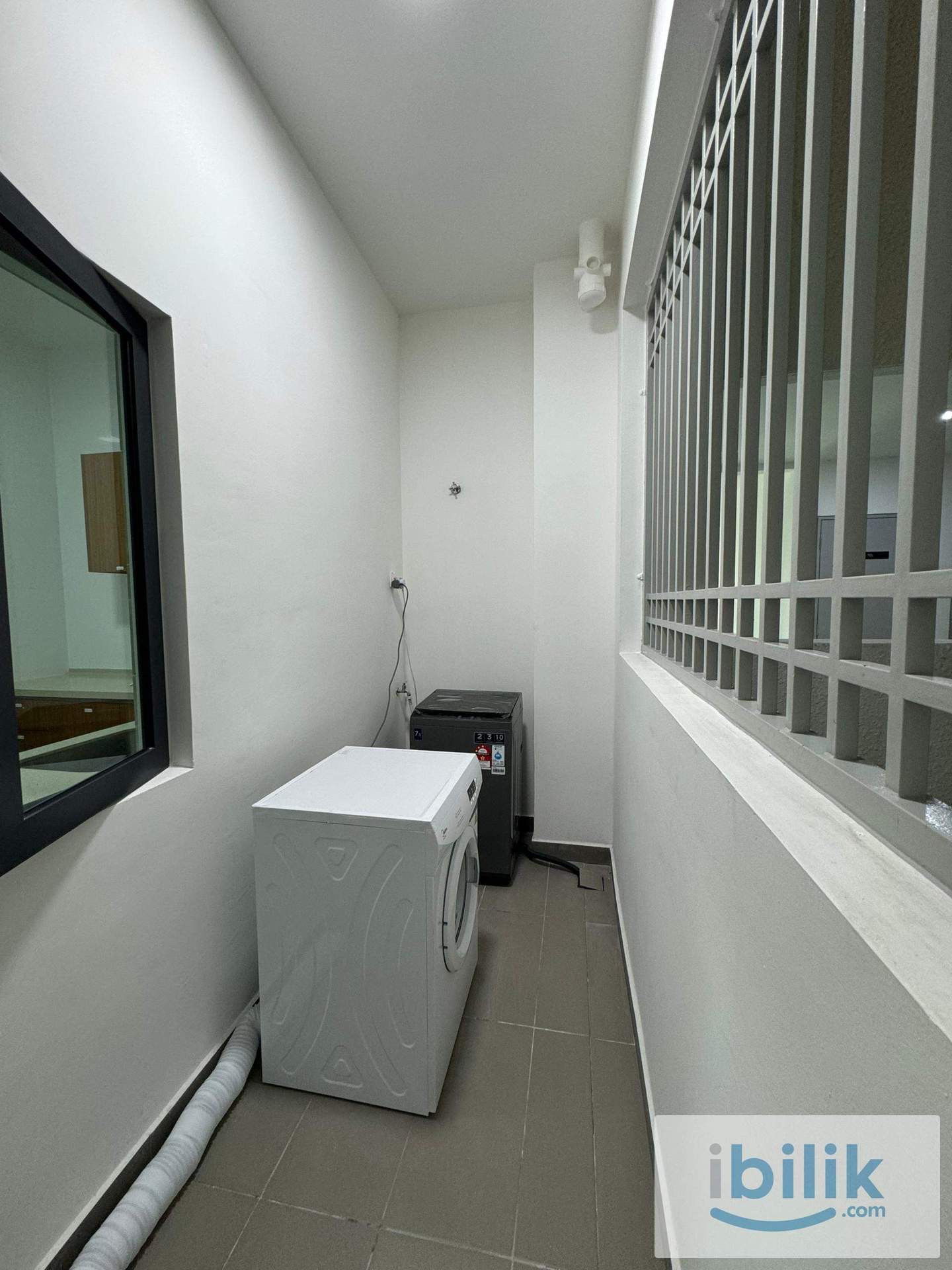 Middle room at Verando Residence (Free rental promotion) - Image 7
