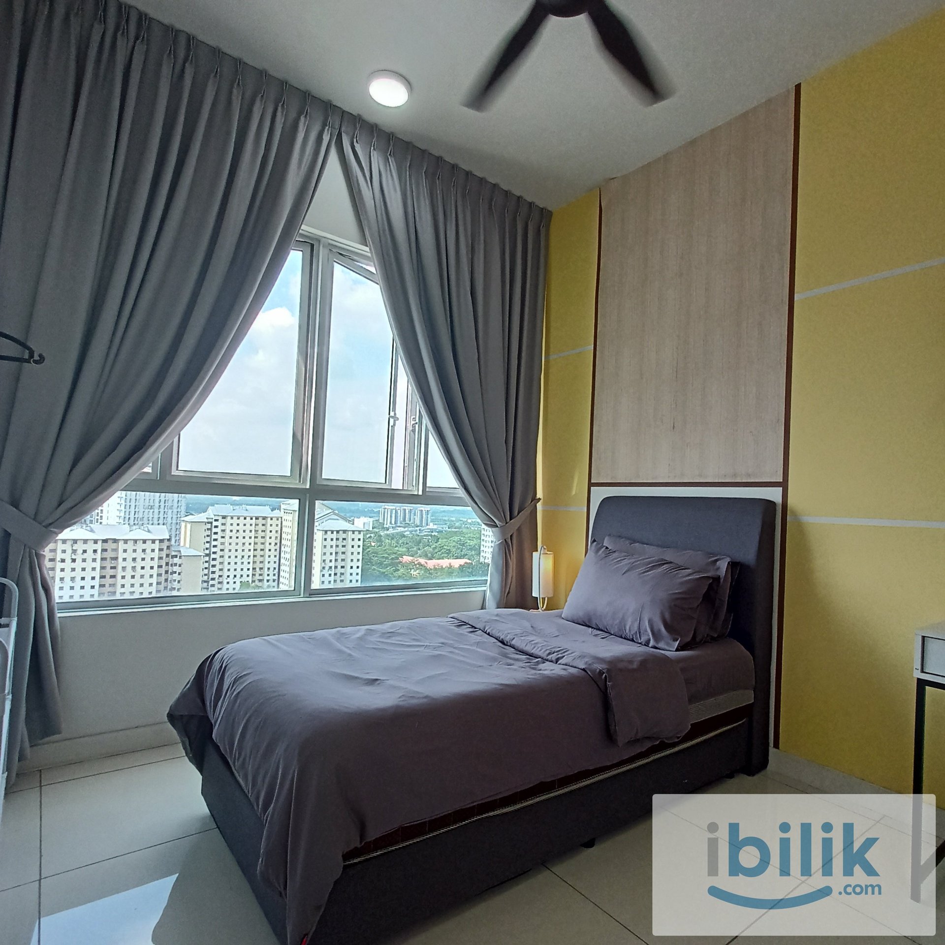Medium Room @ Epic Residence JB – Fully Furnished, Female Only - Image 1