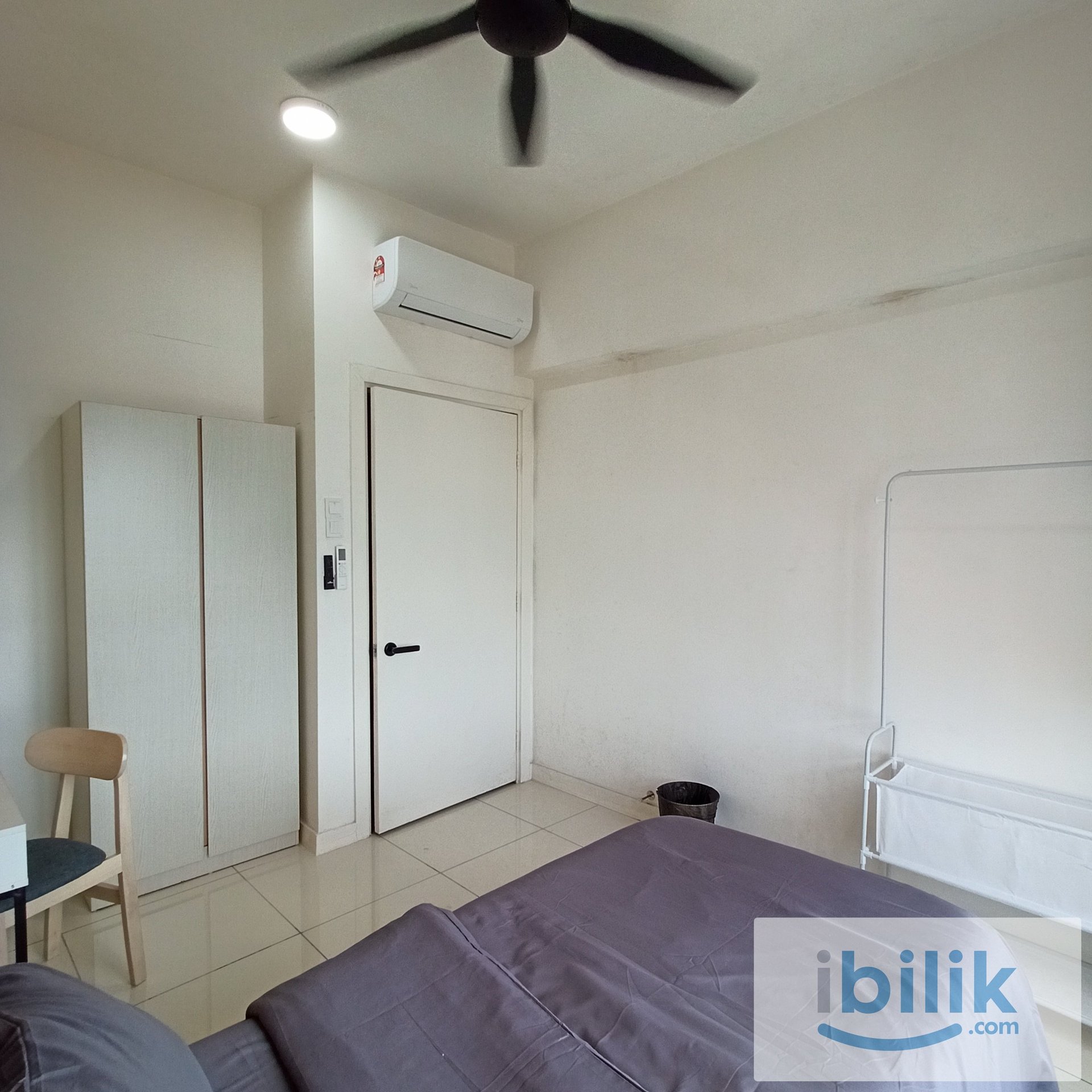 Medium Room @ Epic Residence JB – Fully Furnished, Female Only - Image 3