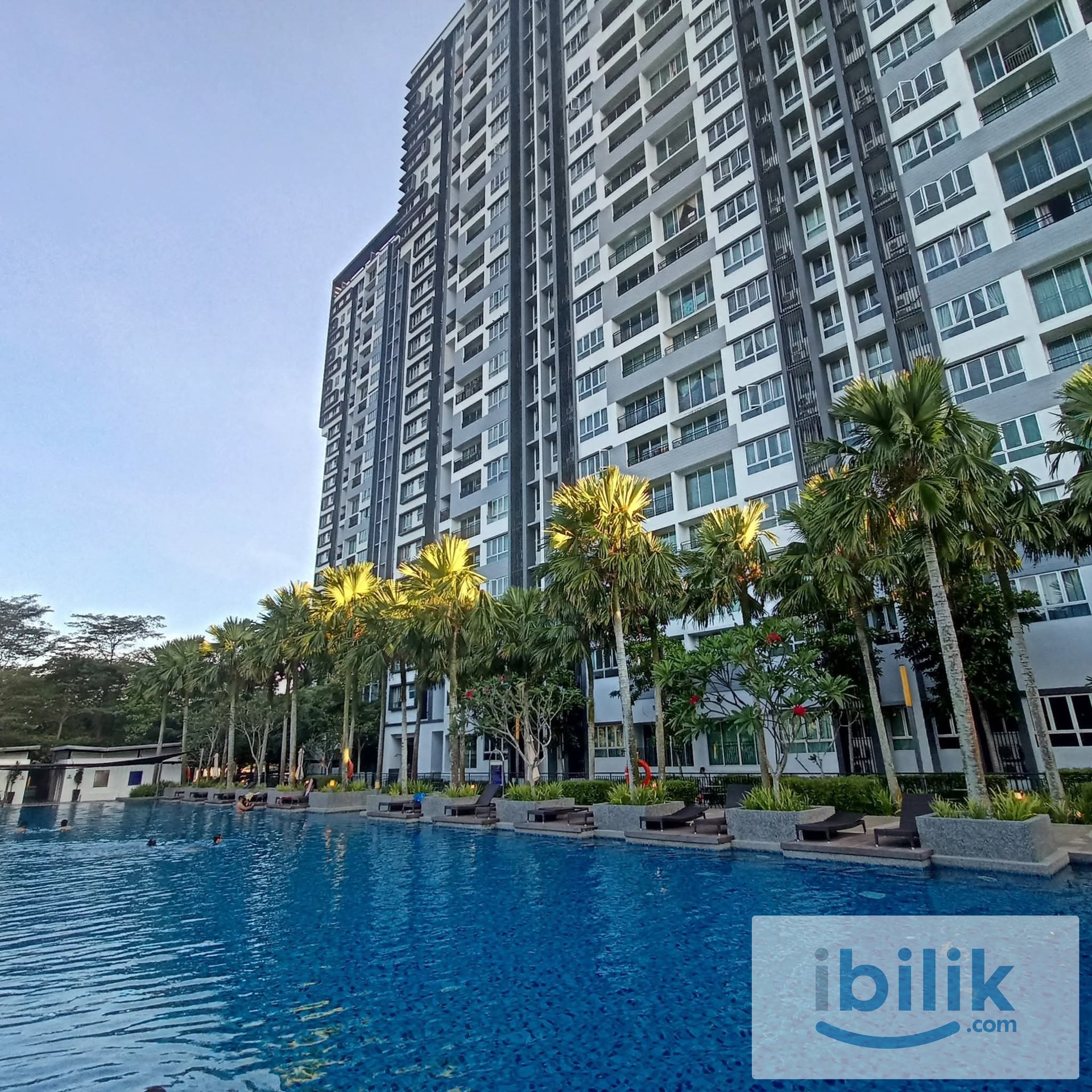 Medium Room @ Epic Residence JB – Fully Furnished, Female Only - Image 8