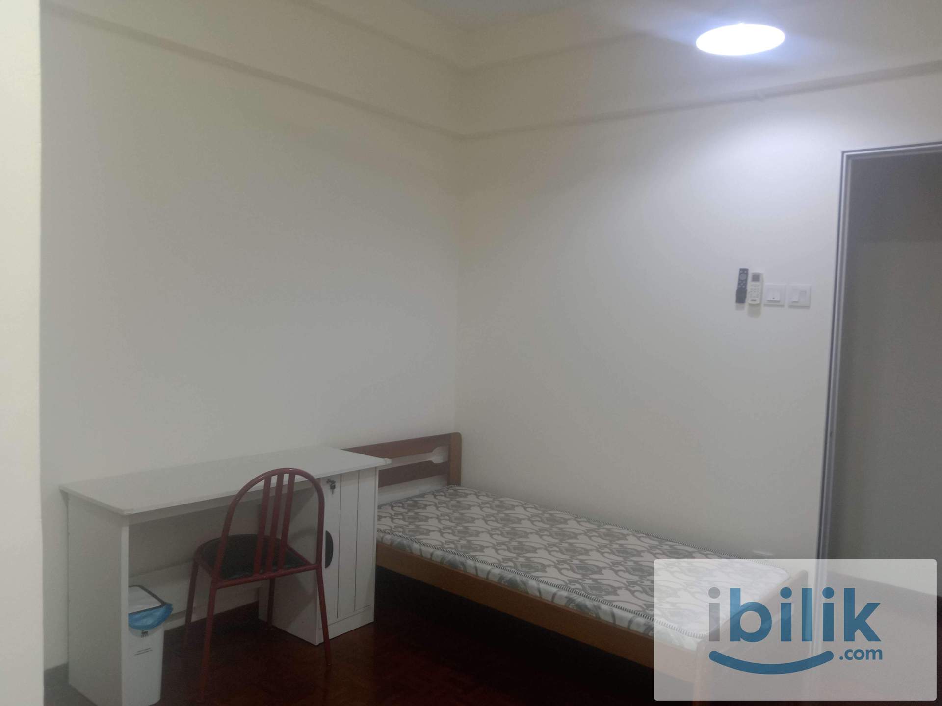 Room for Rent. Shared Common Area - Image 4